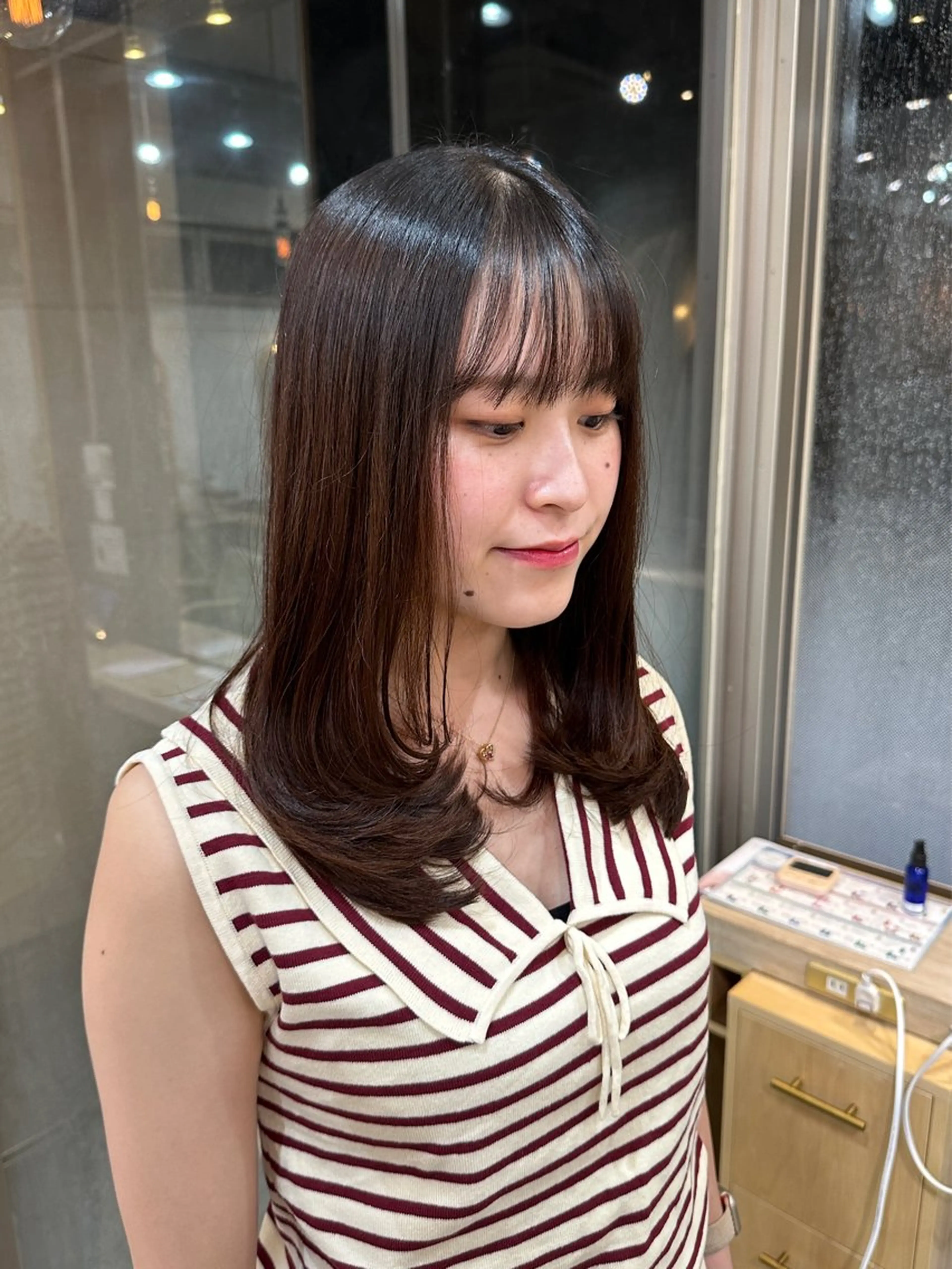 ロング レイヤーカット カット 新宿ケアブリーチ 稲垣颯太のヘアスタイル