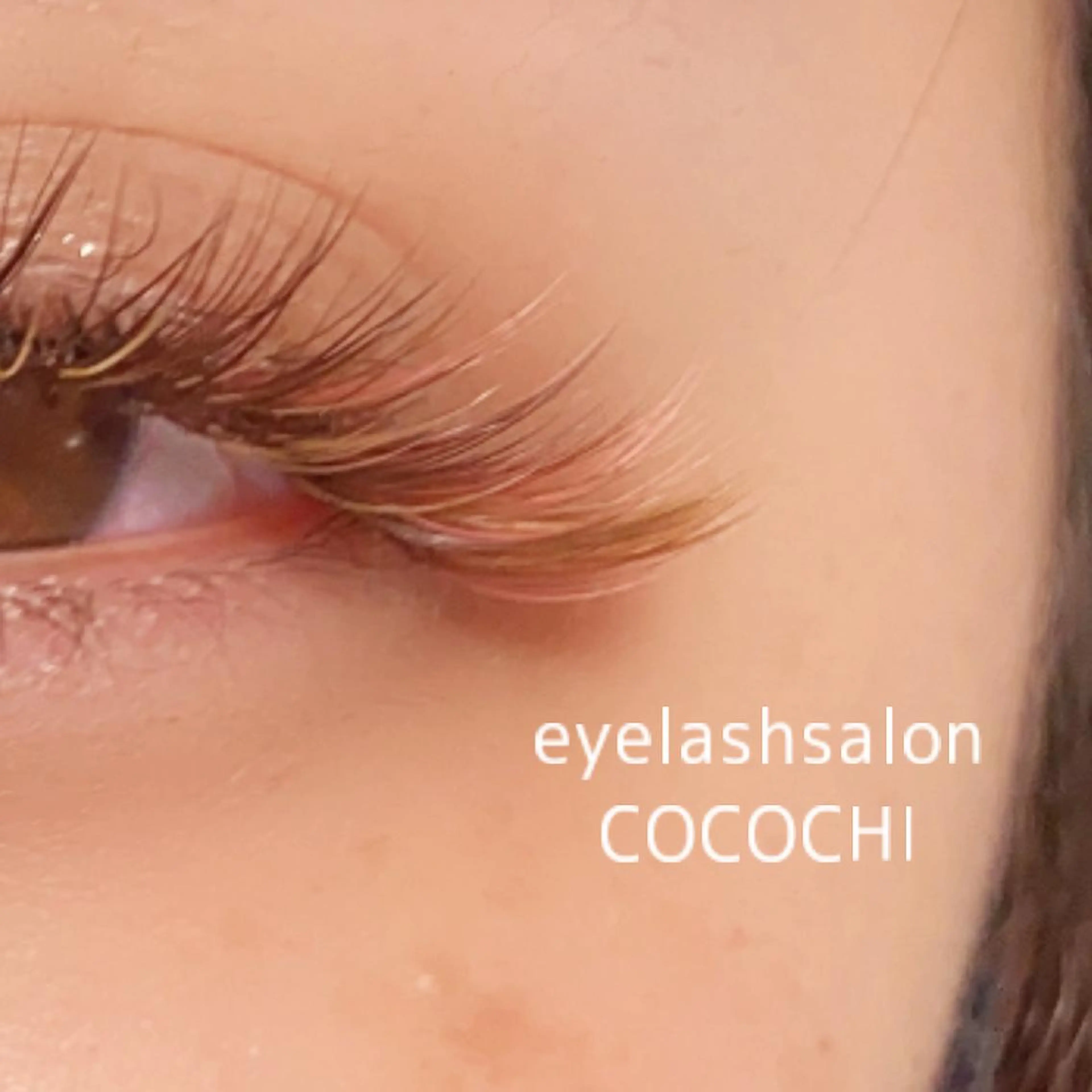 マツエク・マツパ カラーマツエク マツエク COCOCHI所属・COCOCHI SAYAの眉毛・アイブロウイメージ