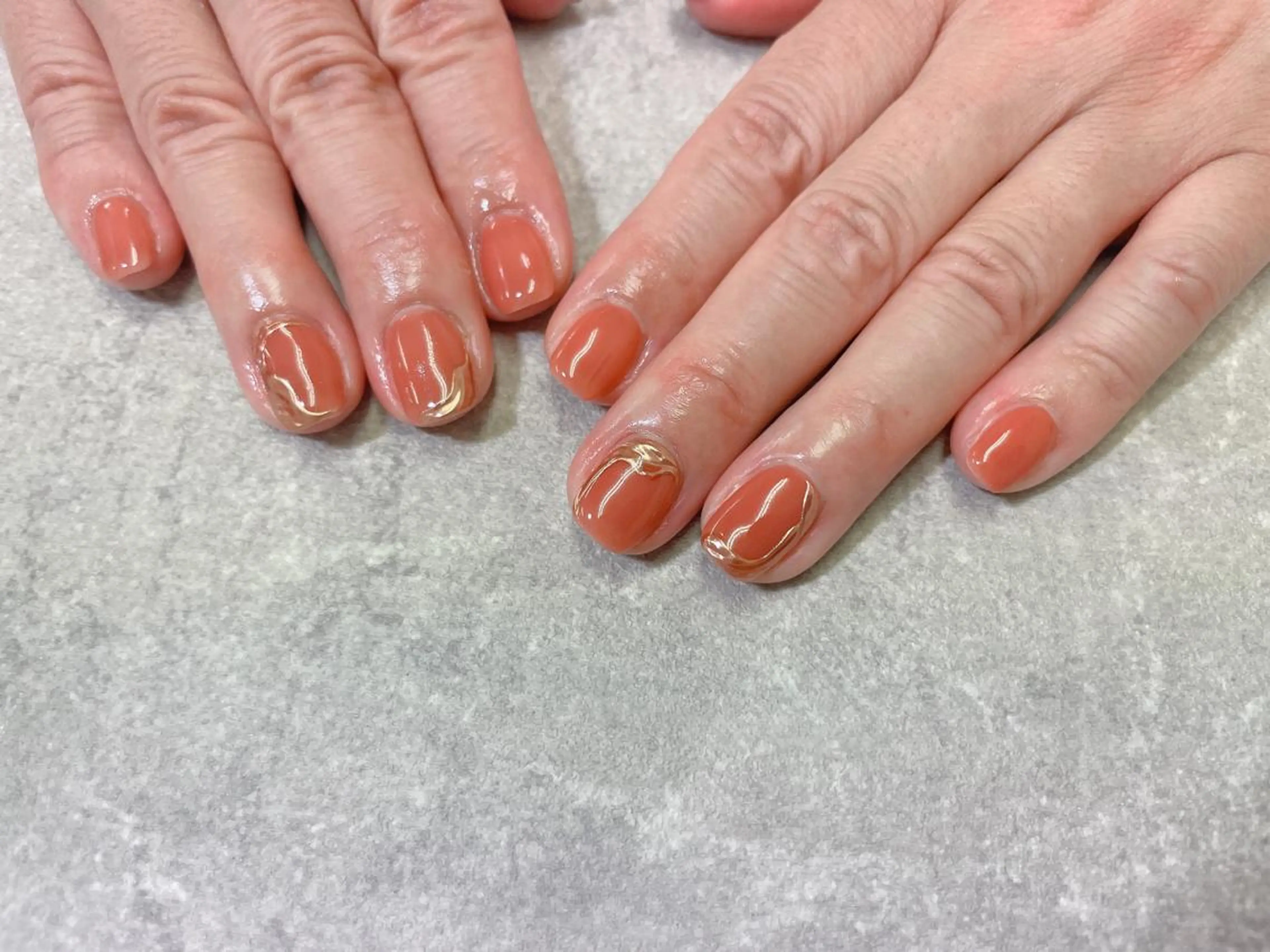 ネイル ミラーネイル ニュアンスネイル ワンカラーネイル ハンドネイル foglia❁﻿. ⌇﻿imamuraのネイルデザイン