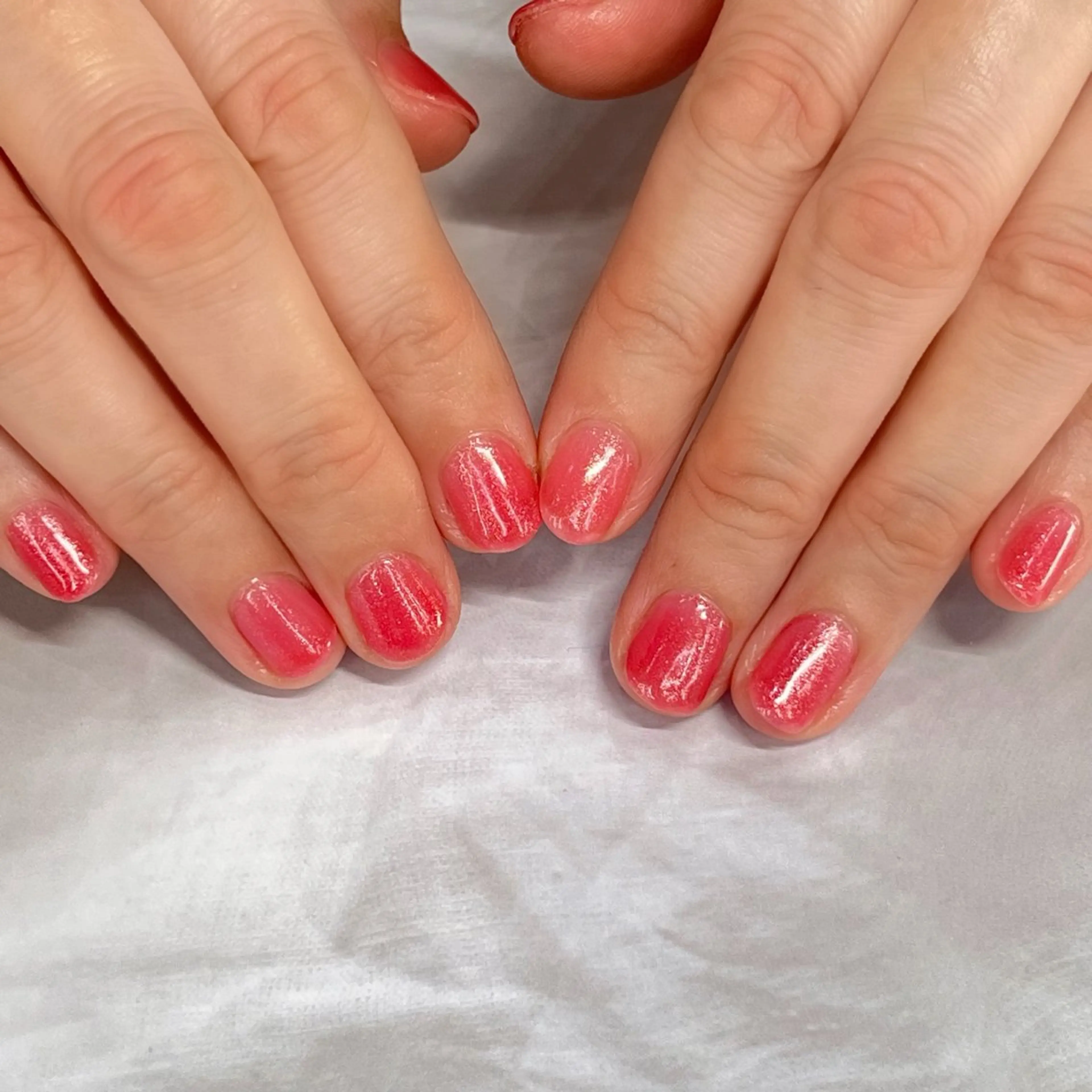 ネイル 渡辺 美月のネイルデザイン