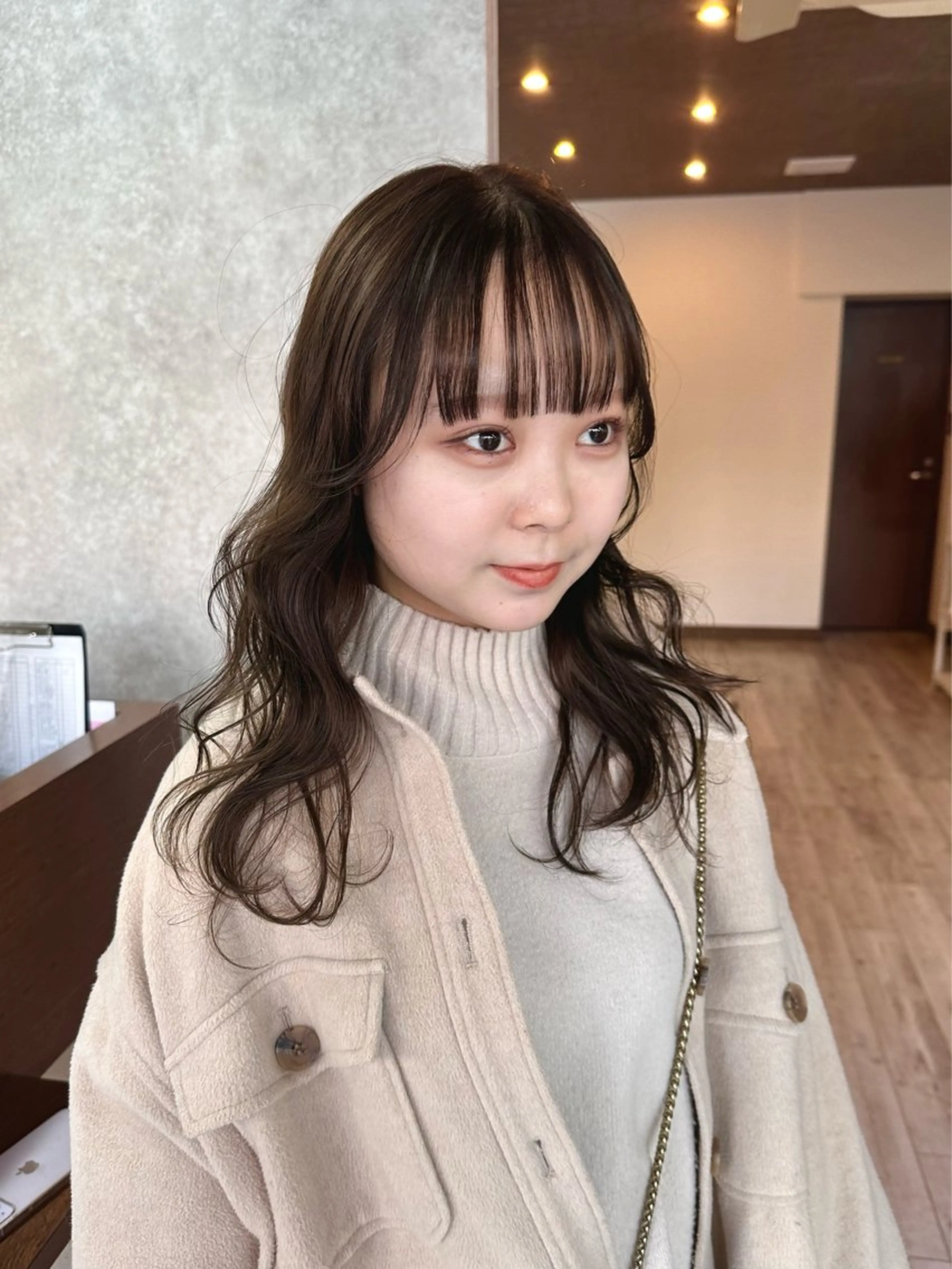 ロング カラー カット ヘアカラー トリートメント minim / miku 暖色カラーのヘアスタイル