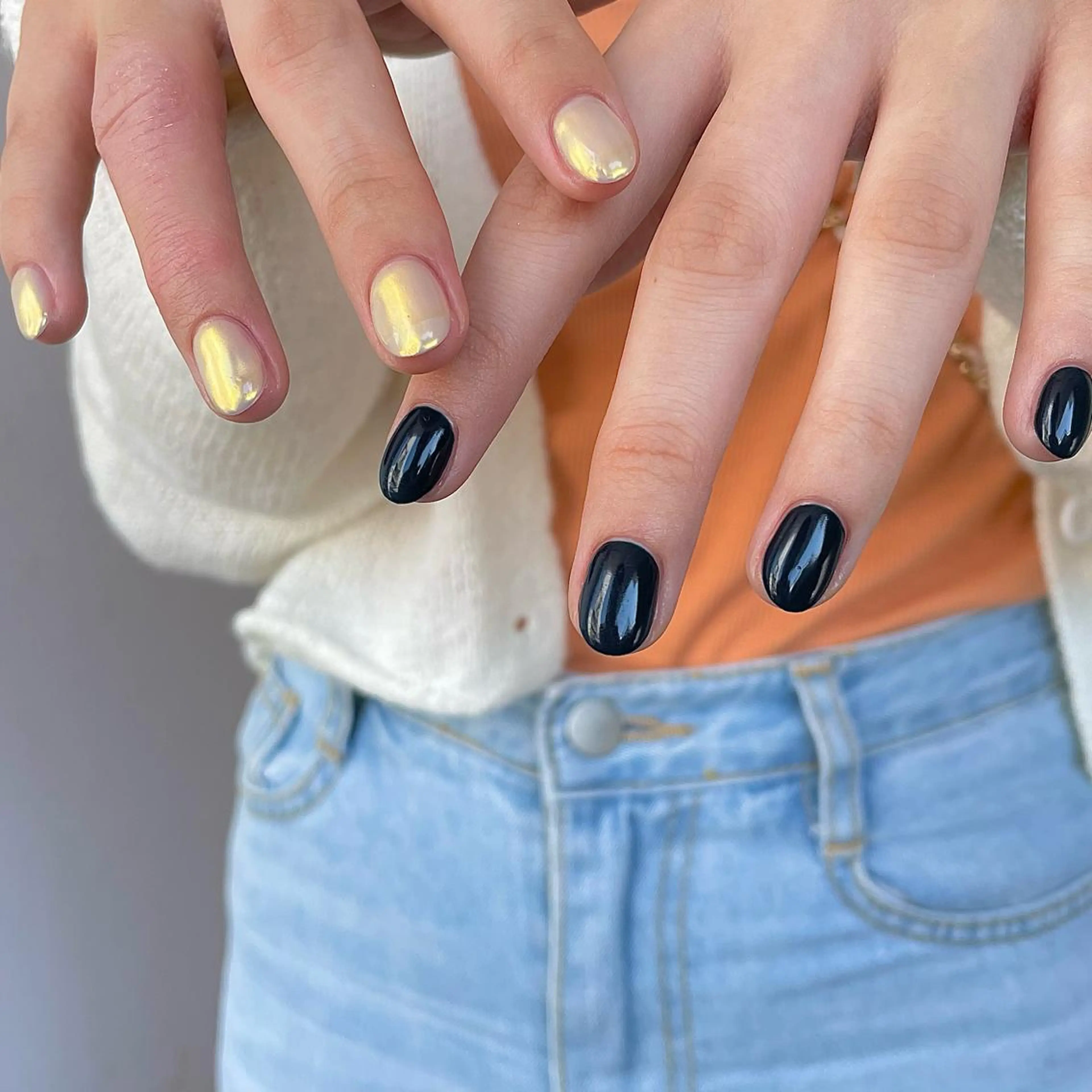 ネイル オーロラネイル ワンカラーネイル ハンドネイル Nailsalon BLOOM🌷 山崎のネイルデザイン