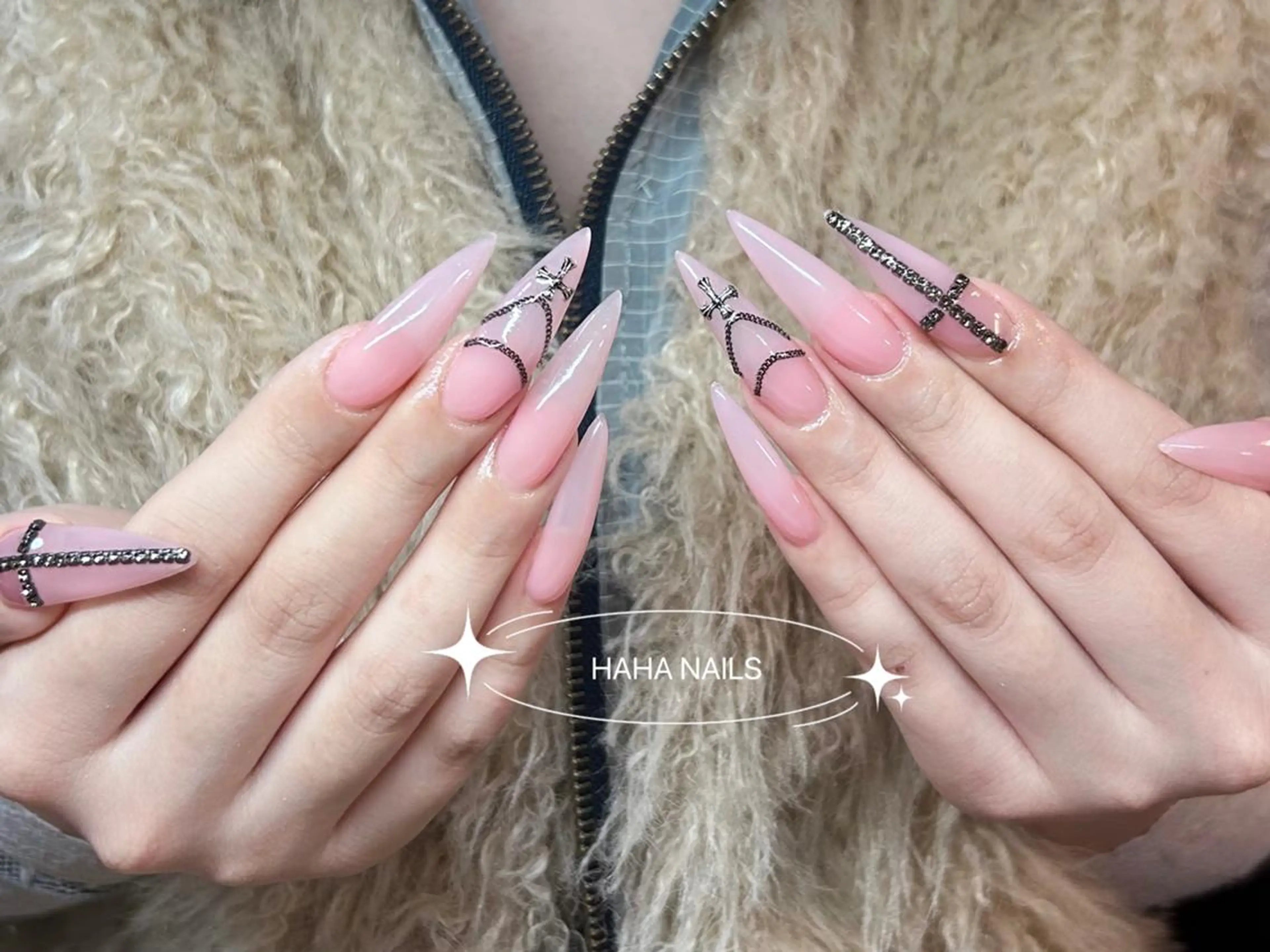 ネイル HAHA NAILSのネイルデザイン