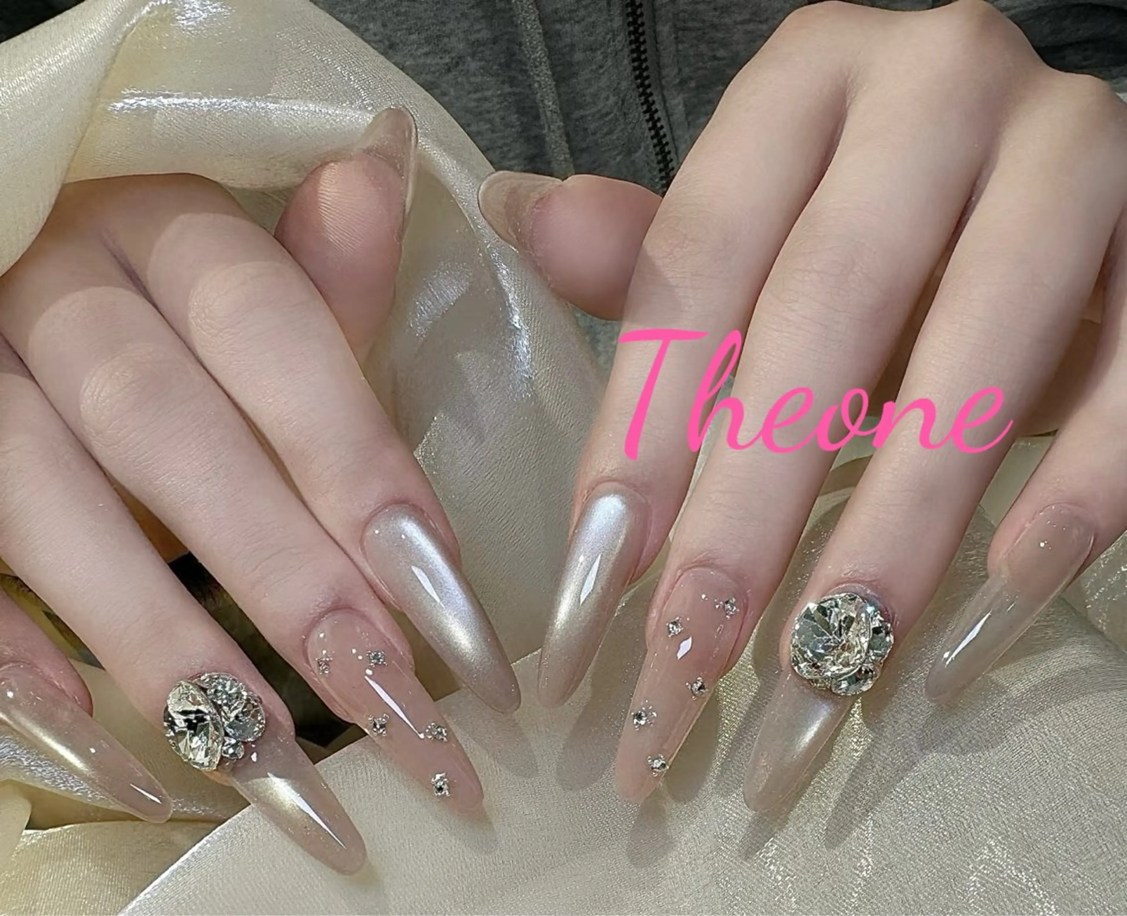 ネイル ハンドネイル The one所属・The one 安井のネイルデザイン