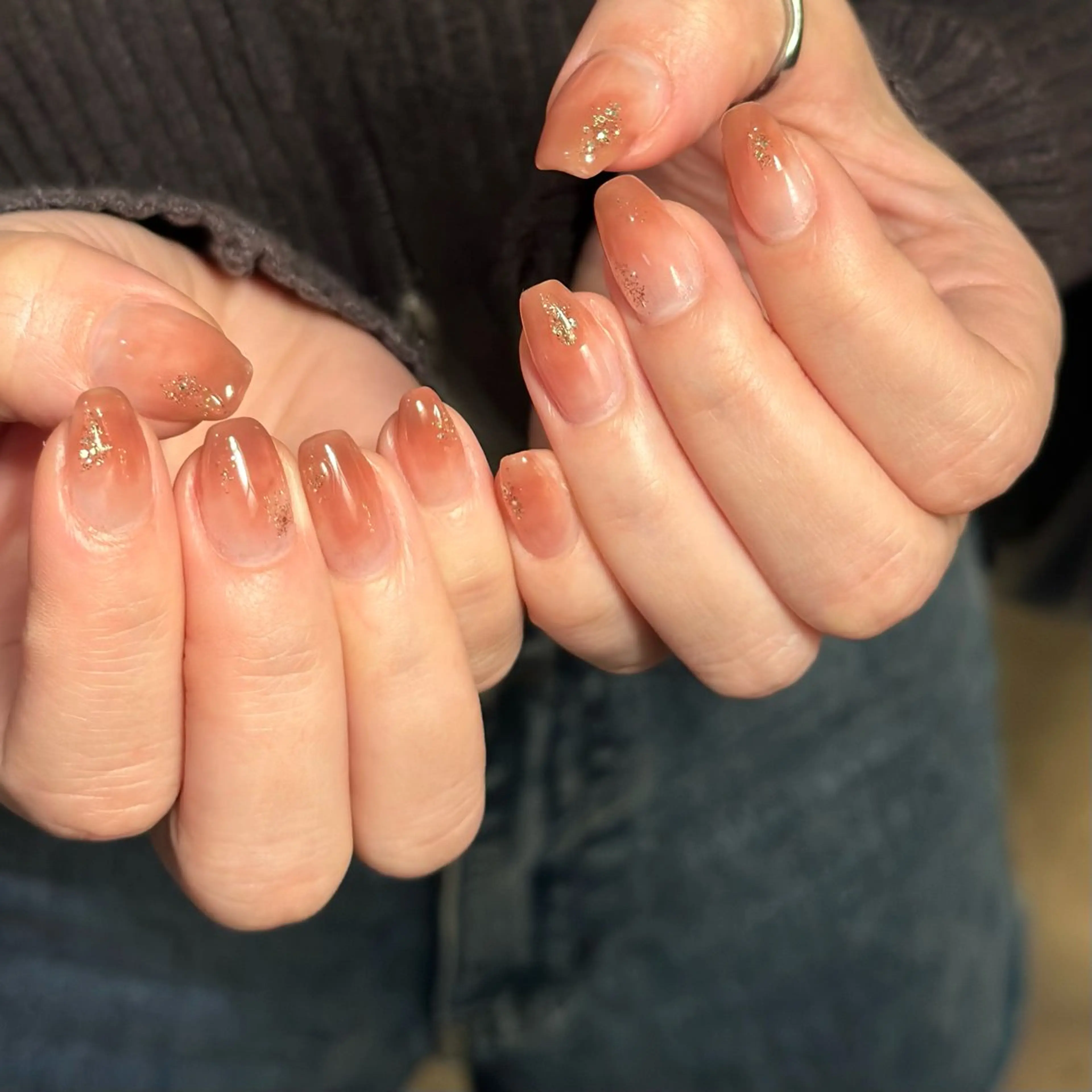 ネイル ニュアンスネイル aoi .のネイルデザイン