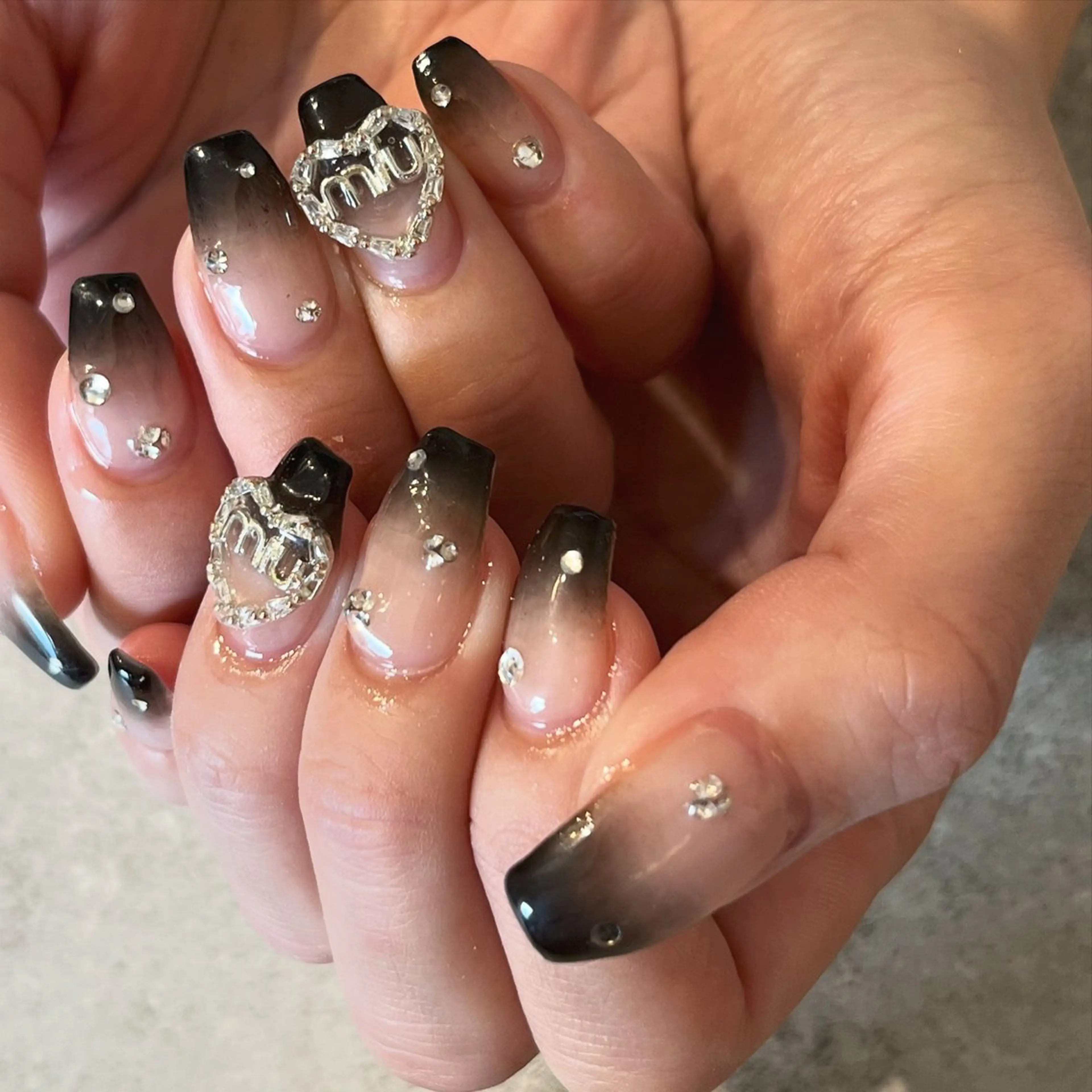 ネイル 持ち込み ハンドネイル Lélia nail Himariのネイルデザイン