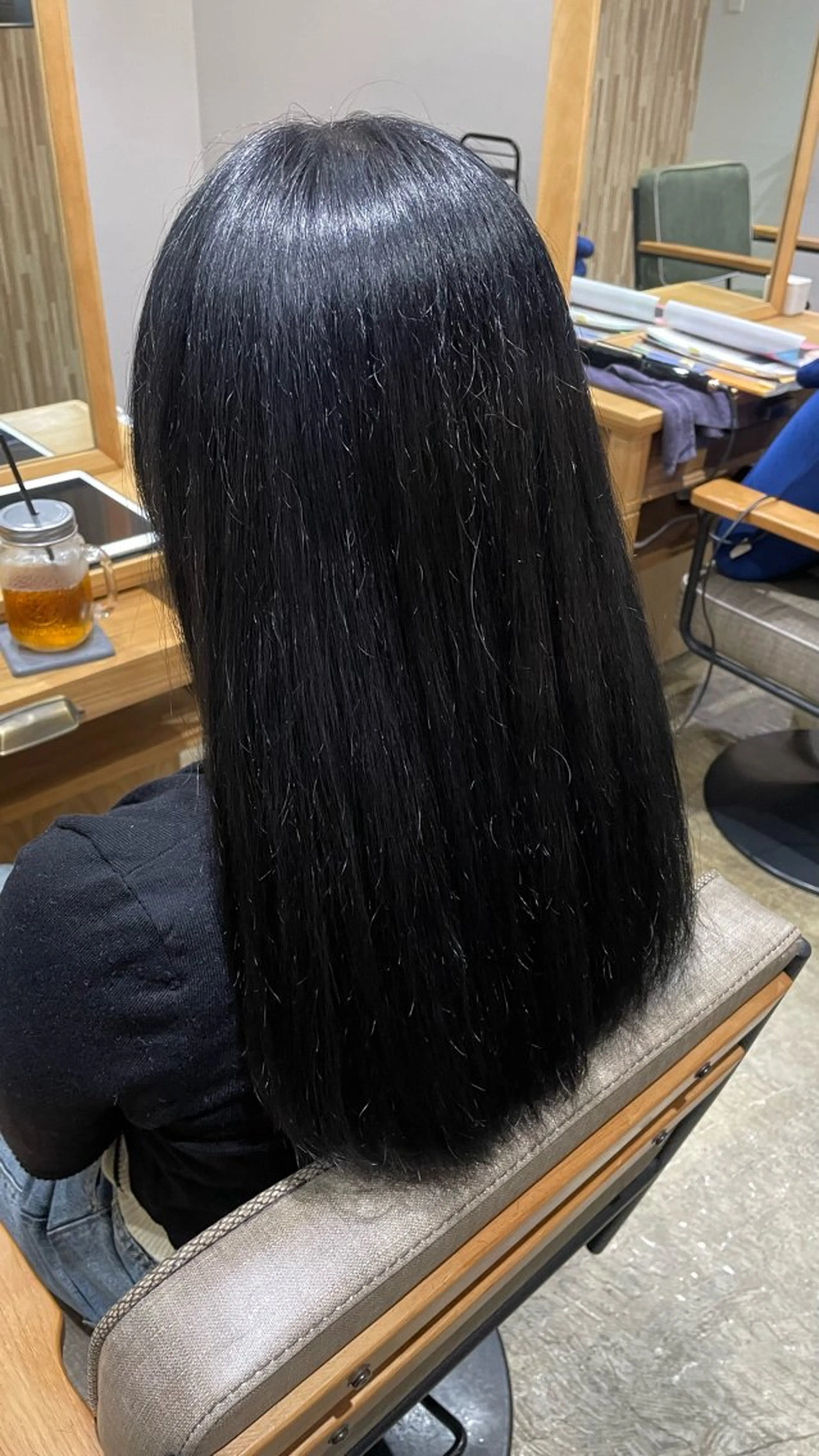 セミロング ヘアカラー 🖤Keina🖤 大人上品カラー.*˚のヘアスタイル