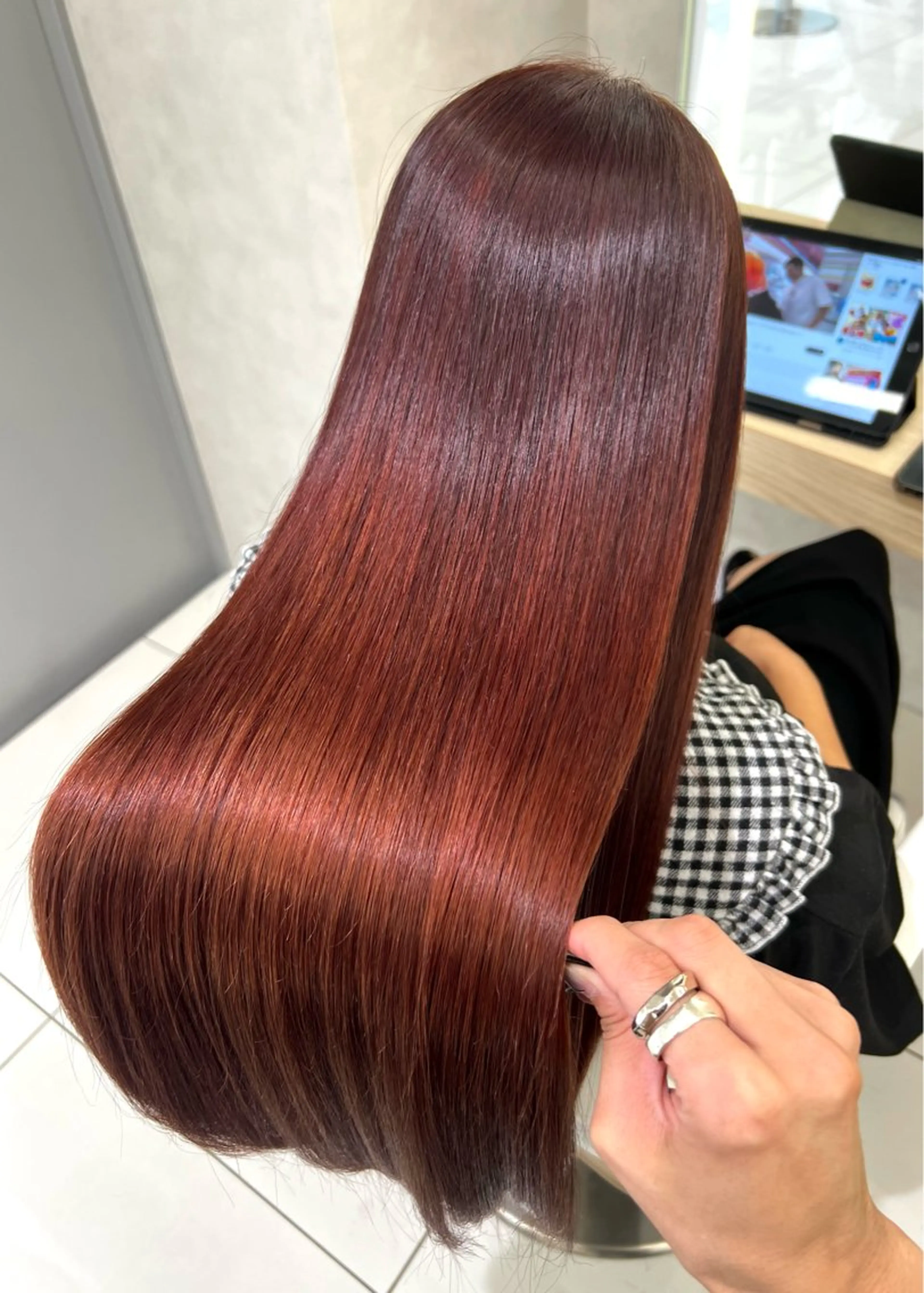 ロング レイヤー×透明感 🇰🇷鈴木啓太のヘアスタイル