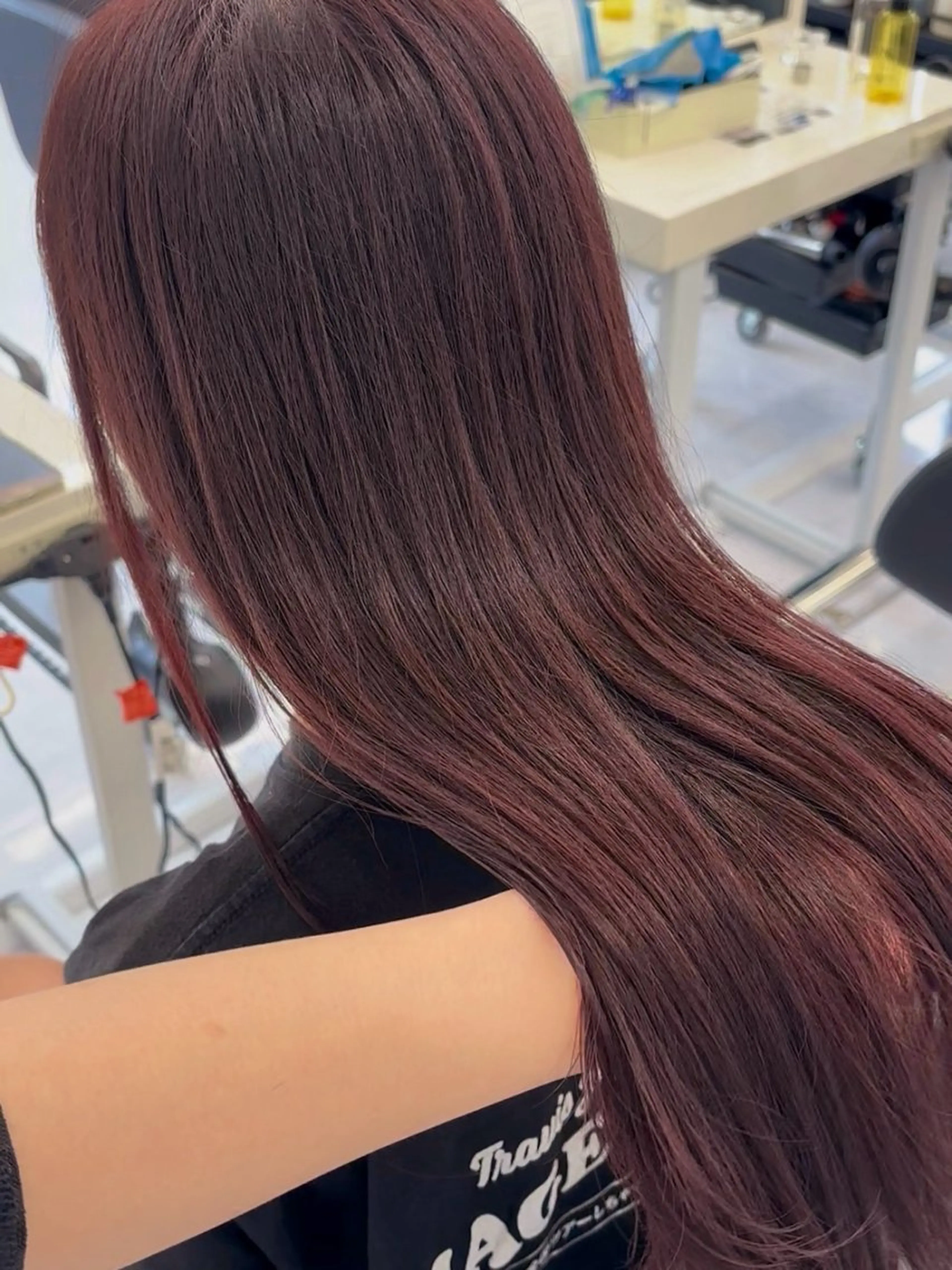 ロング カラー ブリーチ 透明感カラー ブリーチなしカラー レッドカラー ローズカラー カット ヘアカラー トリートメント 🎀レイヤー×透明感 カラー🎀Ayanoのヘアスタイル