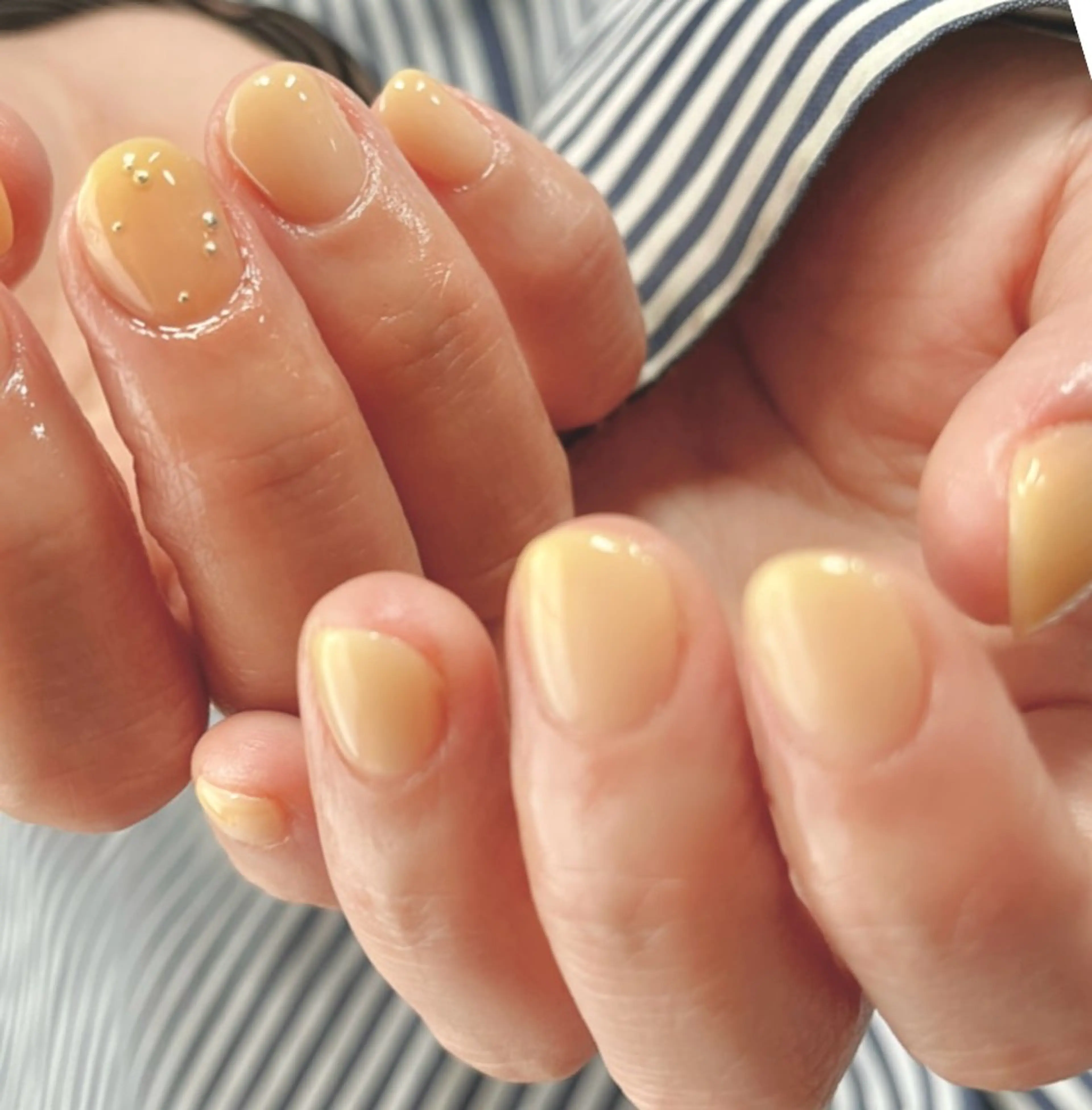 ネイル ハンドネイル SUN NAIL reikaのネイルデザイン