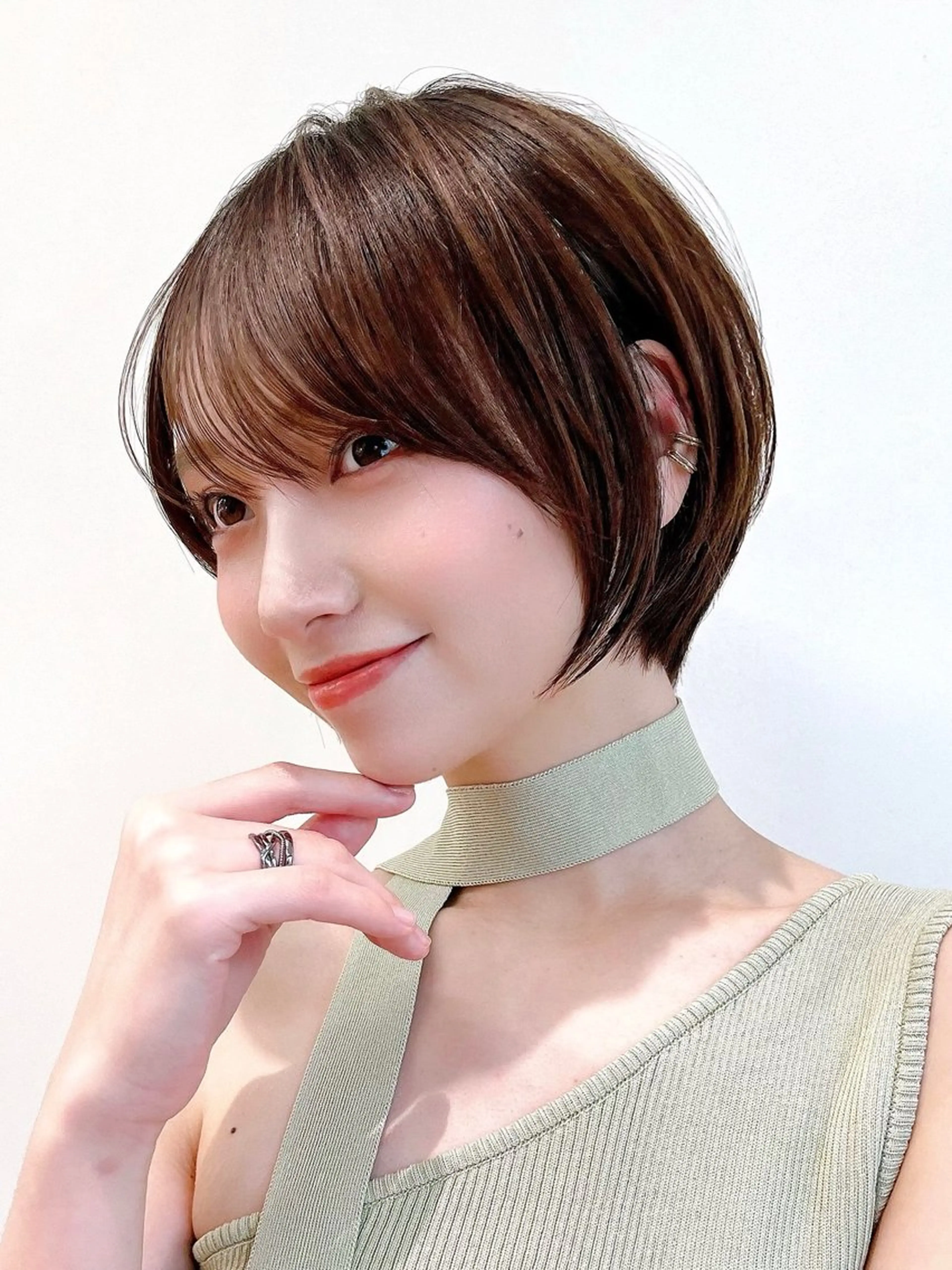 ショート Say.石川葵 ショートボブ前髪のヘアスタイル