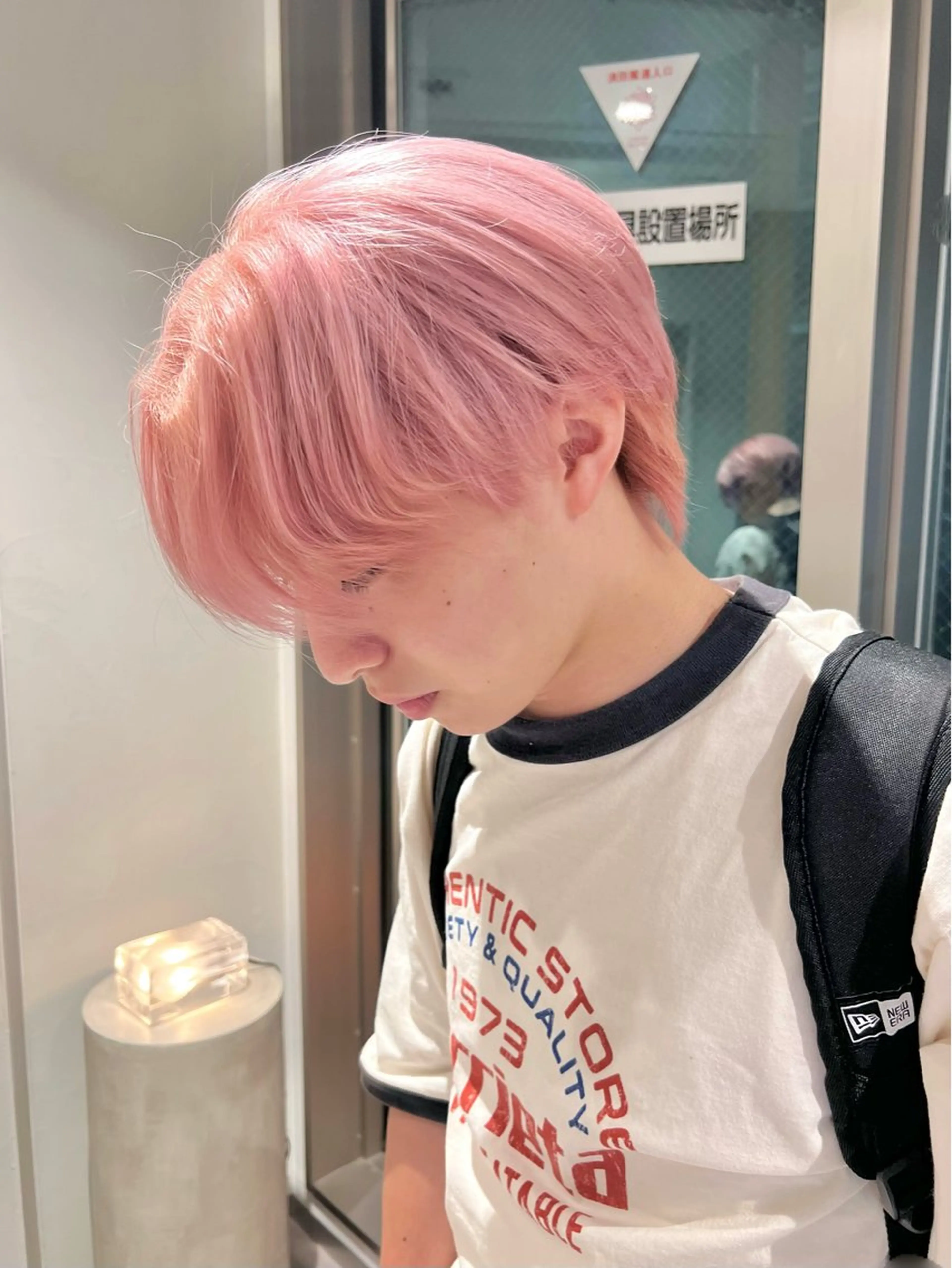 カラー メンズ センターパート メンズハイトーン ハイトーンカラー ピンクカラー カット ヘアカラー 24時間受付🌈ブリ ーチ特化RYUTOのヘアスタイル