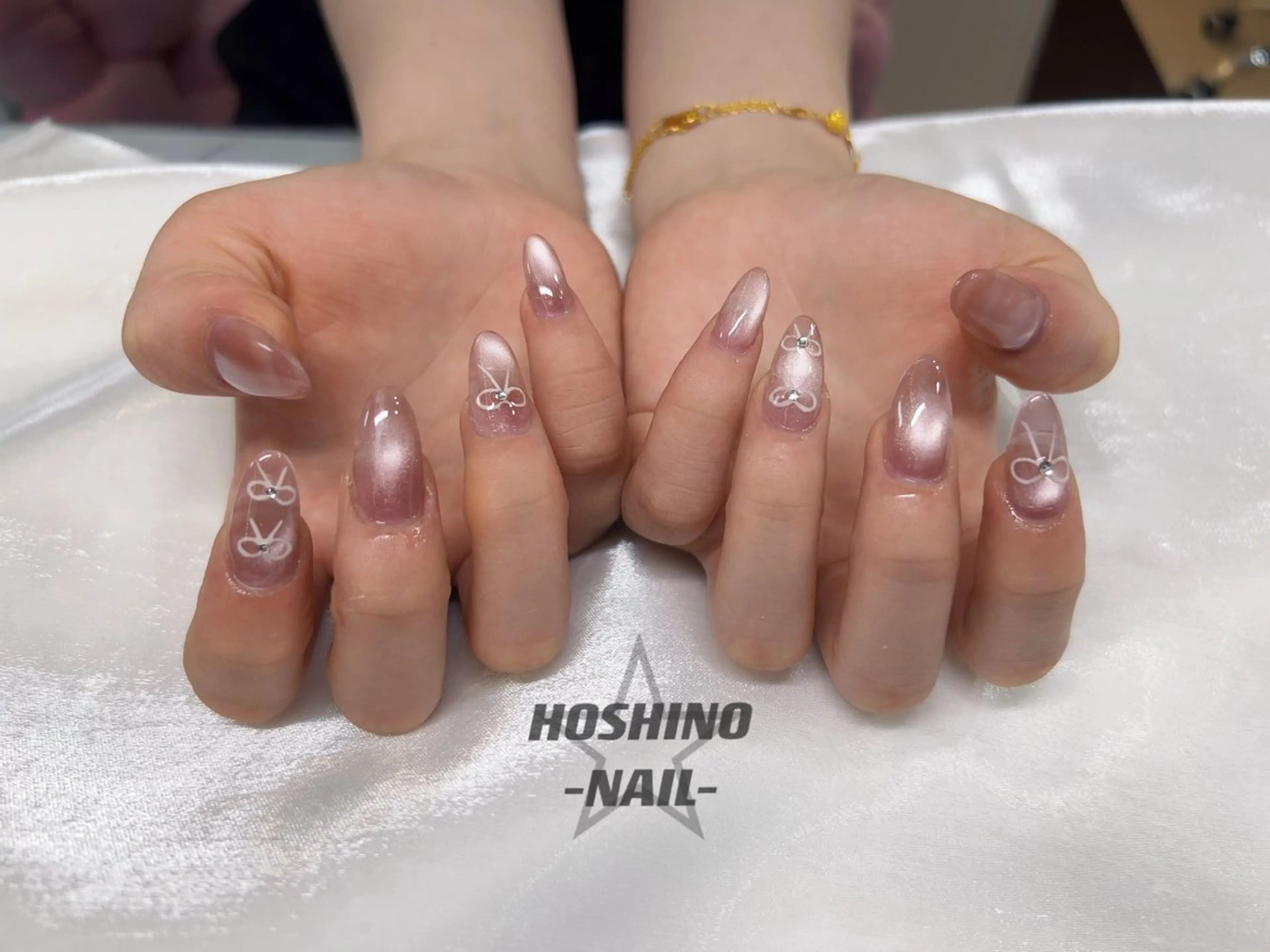 ネイル キラキラネイル マグネットネイル オフィスネイル ワンカラーネイル ピンク ★HOSHINO NAIL★ナナミのネイルデザイン