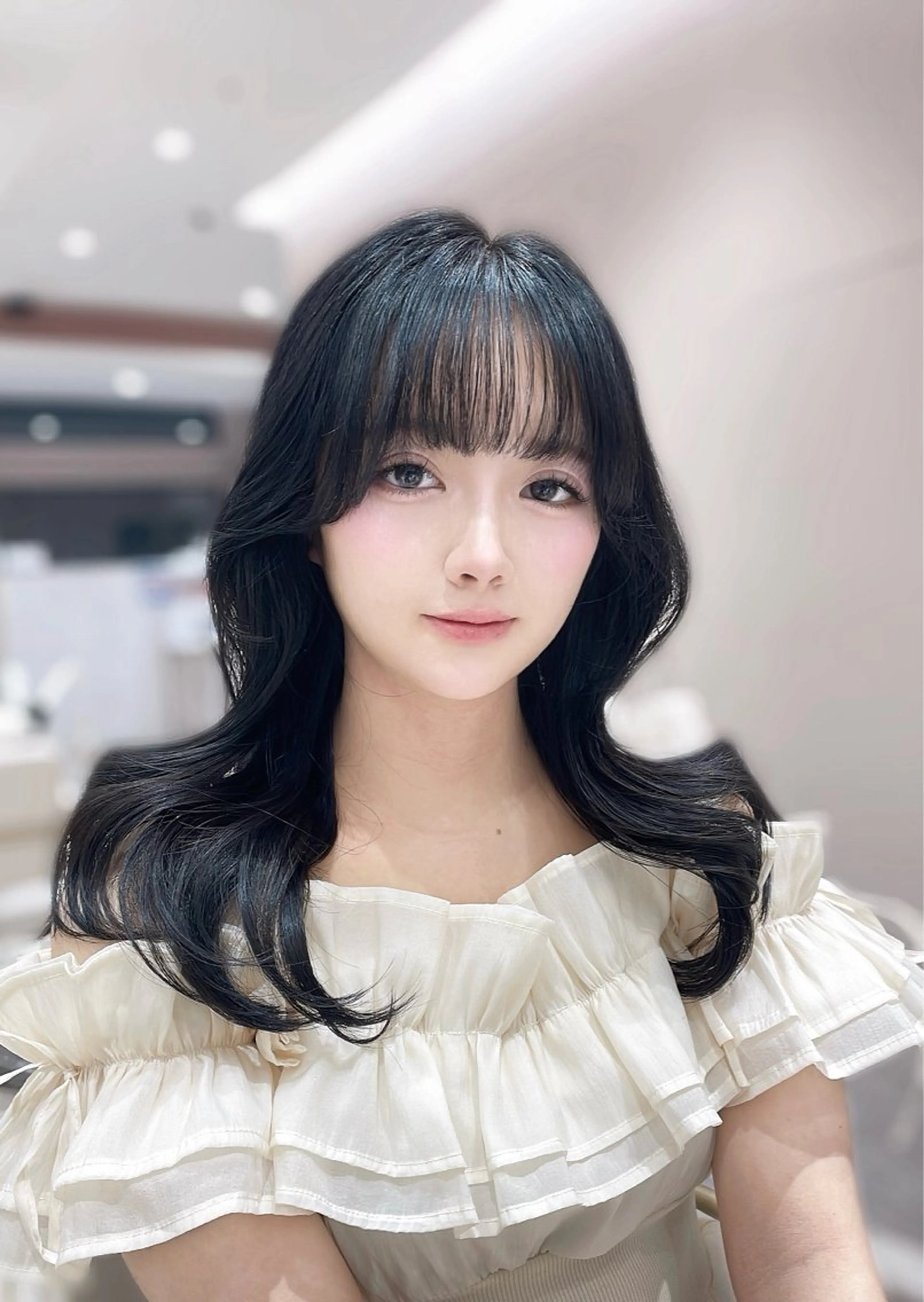 セミロング トリートメント ✨韓国風レイヤー/ 透明感カラー🩶りくのヘアスタイル