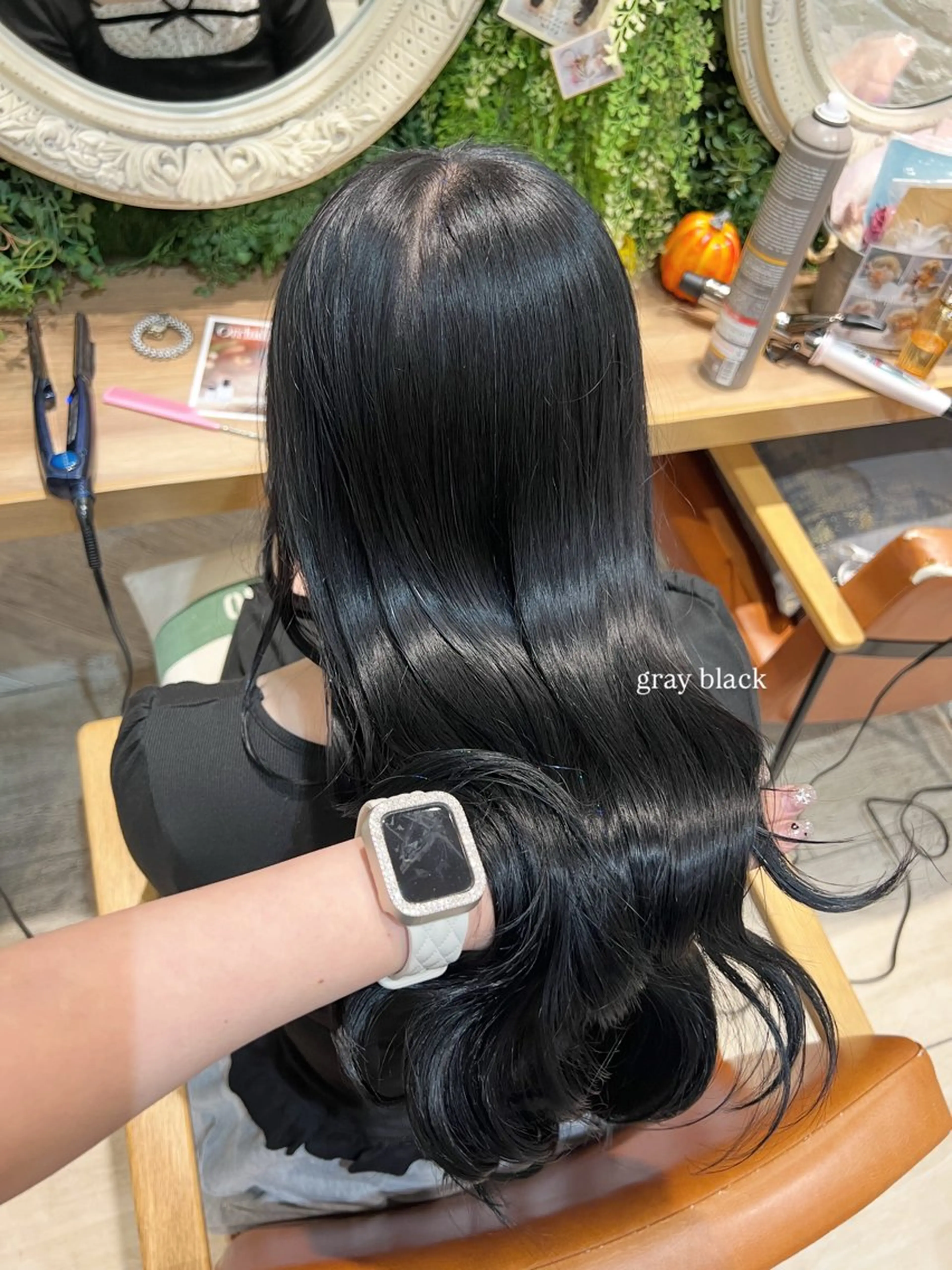 セミロング ヘアカラー しゅり/韓国艶カラー 🩶🫧エクステ🎀のヘアスタイル