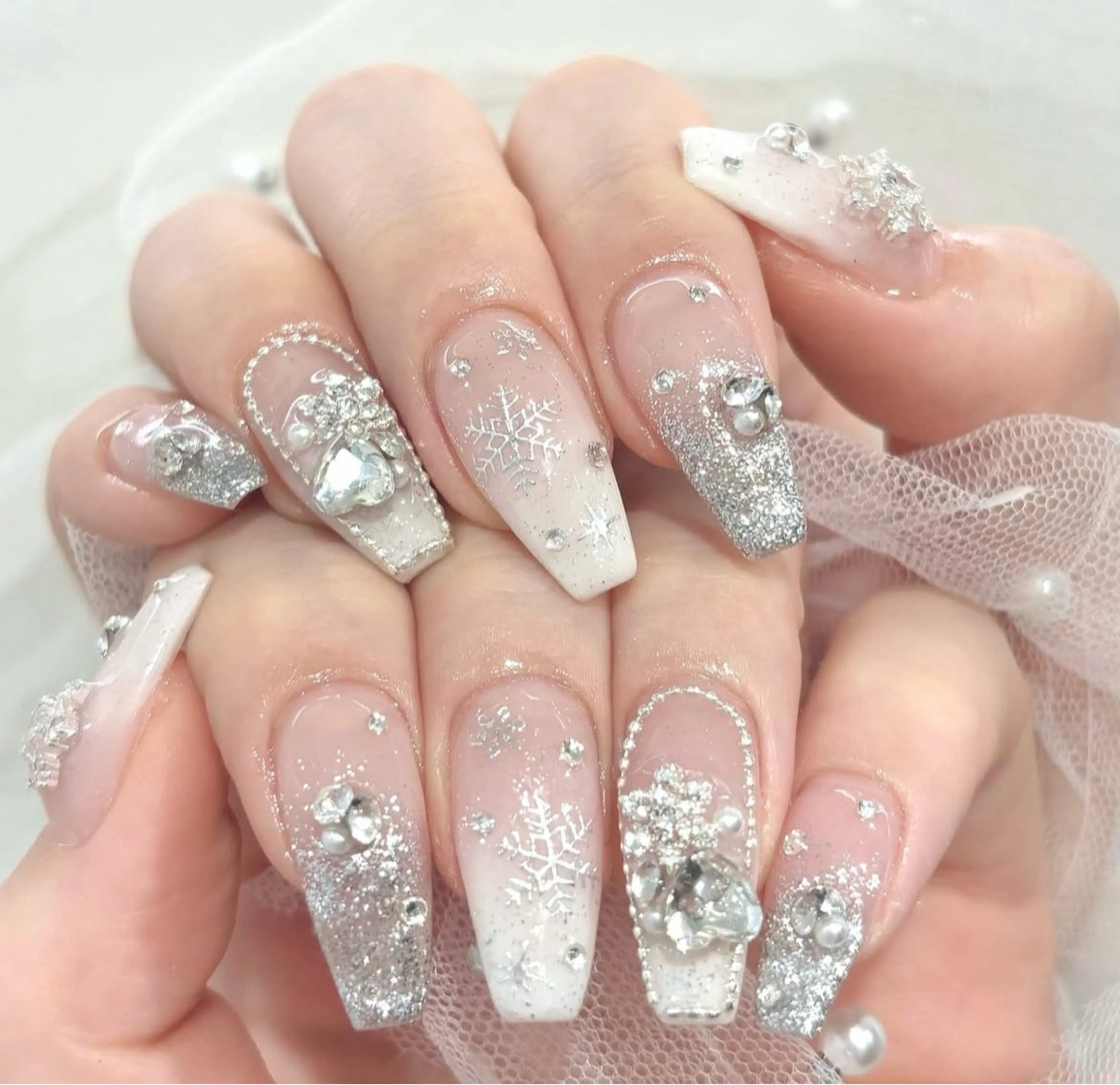 ネイル ハンドネイル ハンドケア flower nail salon所属・あや✨🆕 可愛い系長さだし専門のネイルデザイン