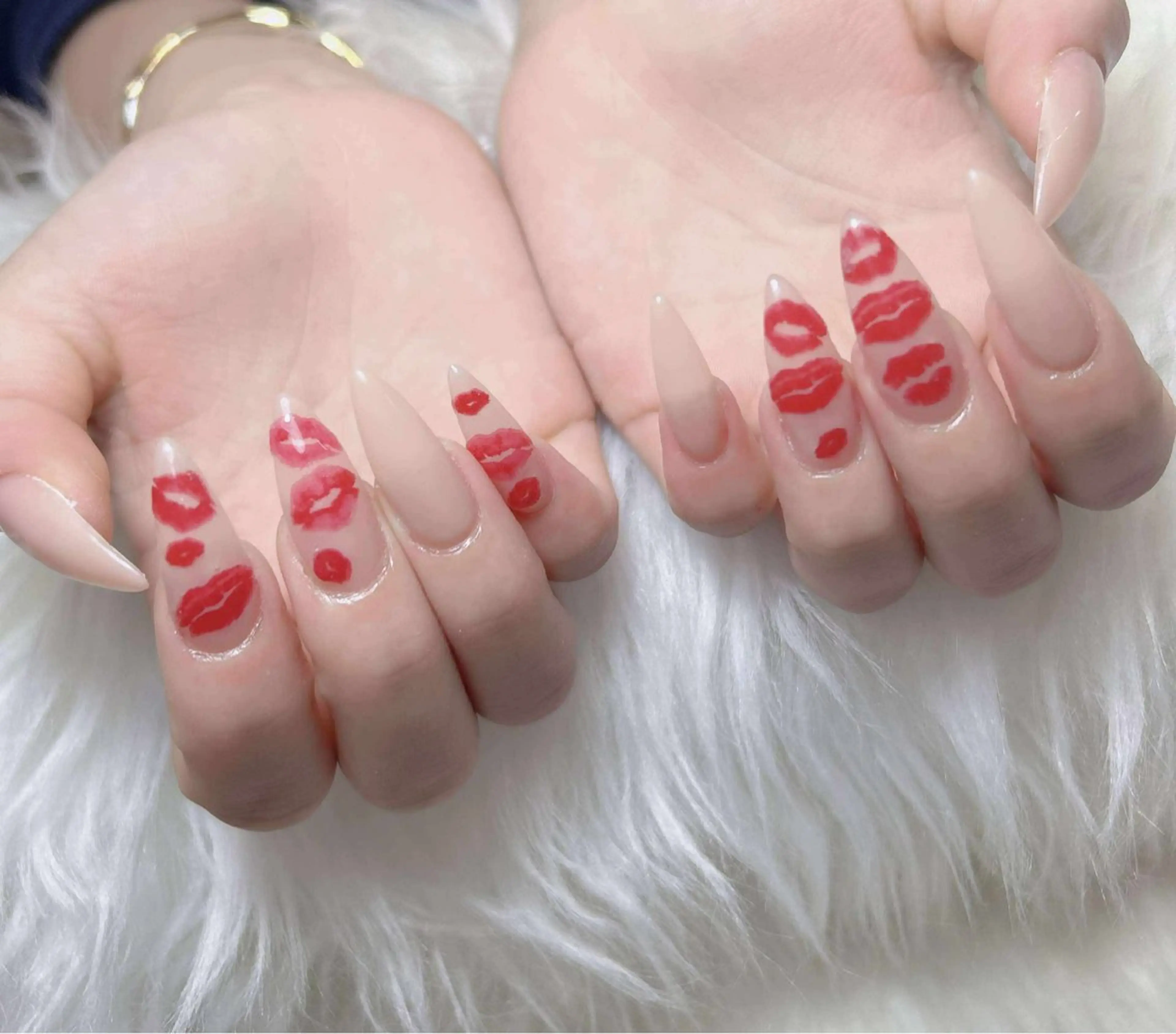 ネイル オーロラネイル チークネイル フットネイル フレンチネイル ハロウィン ハンドネイル Lumi Nail 新大久保3‘のネイルデザイン