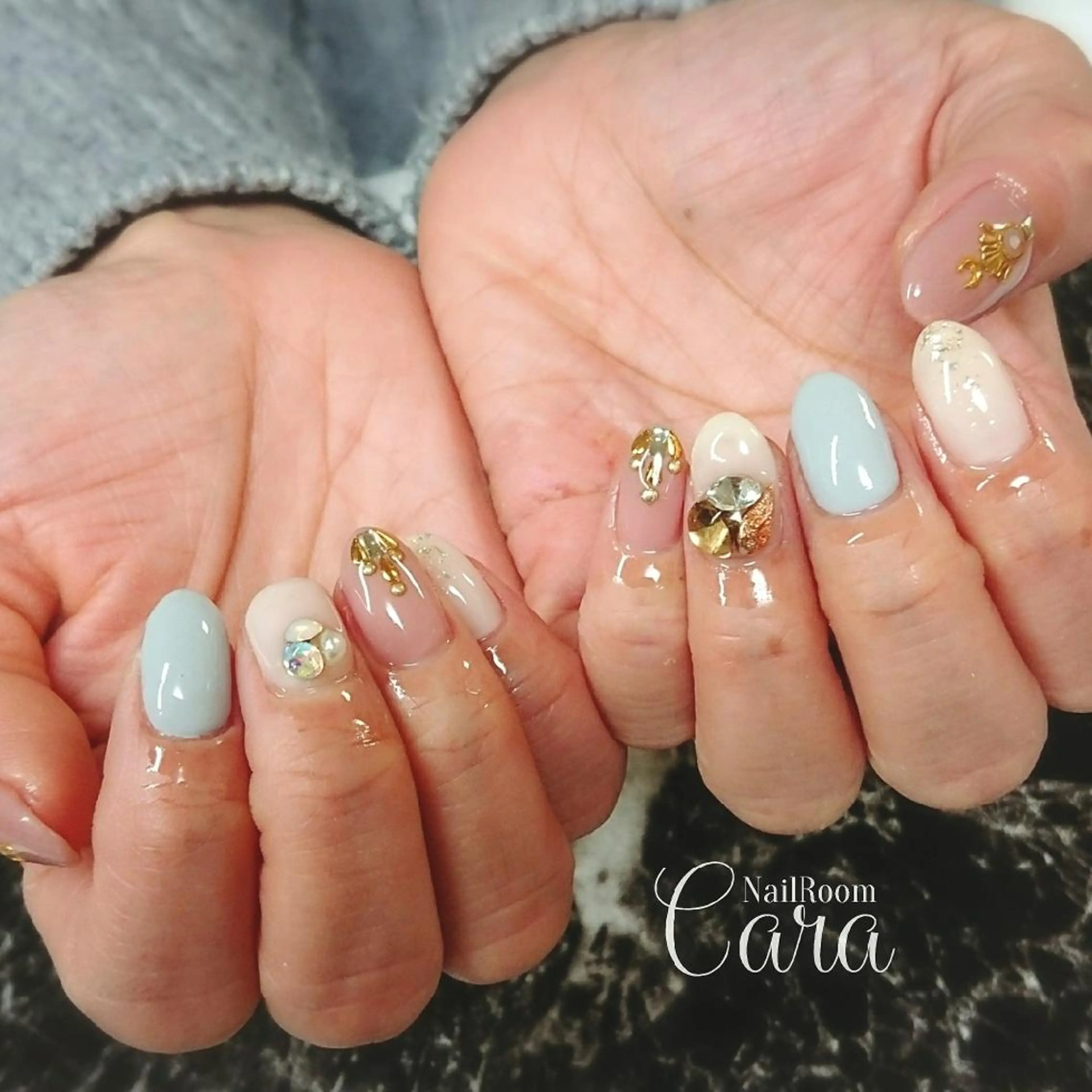 ネイル instinkt_ Mio Mizunoのネイルデザイン