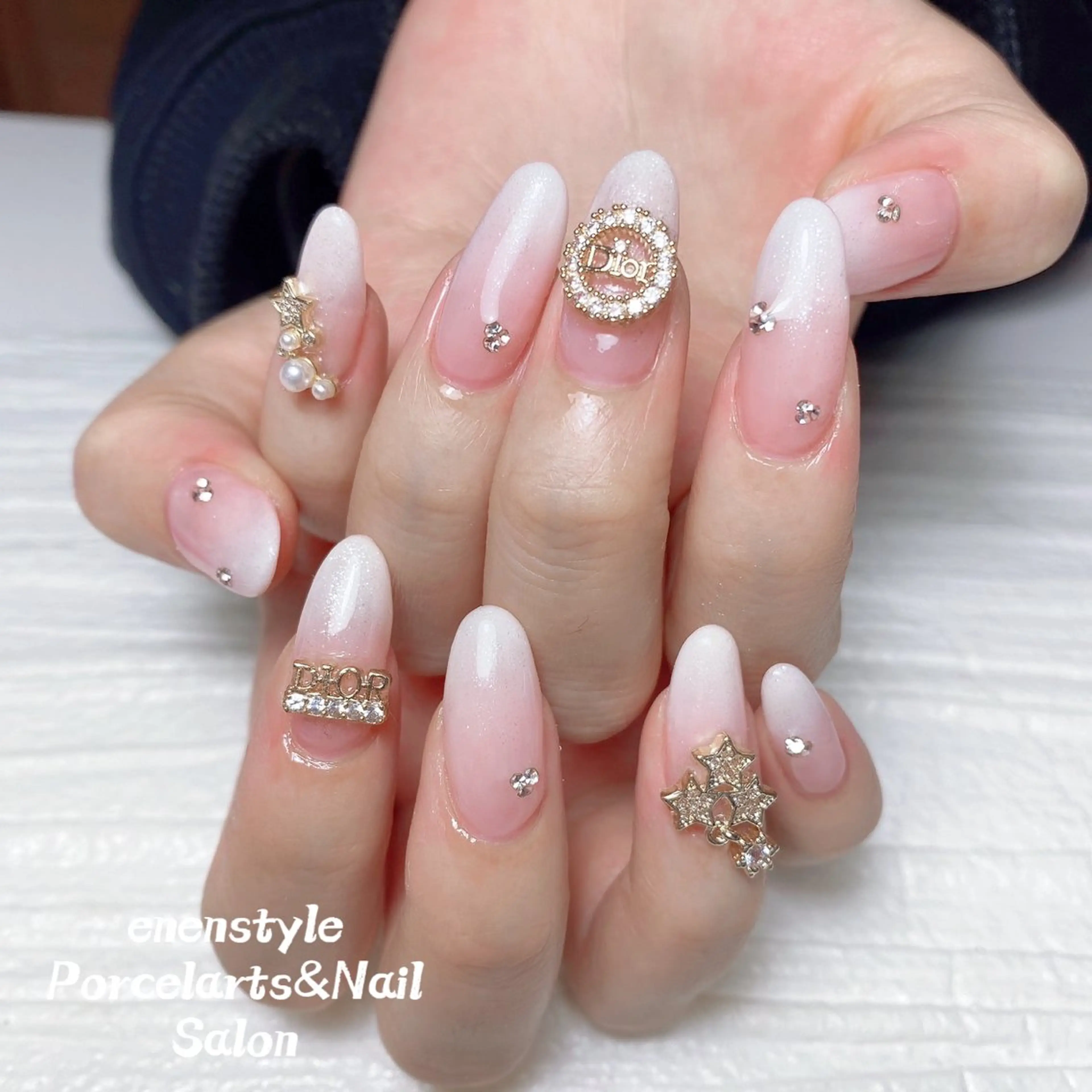 ネイル 👑enen style👑のネイルデザイン