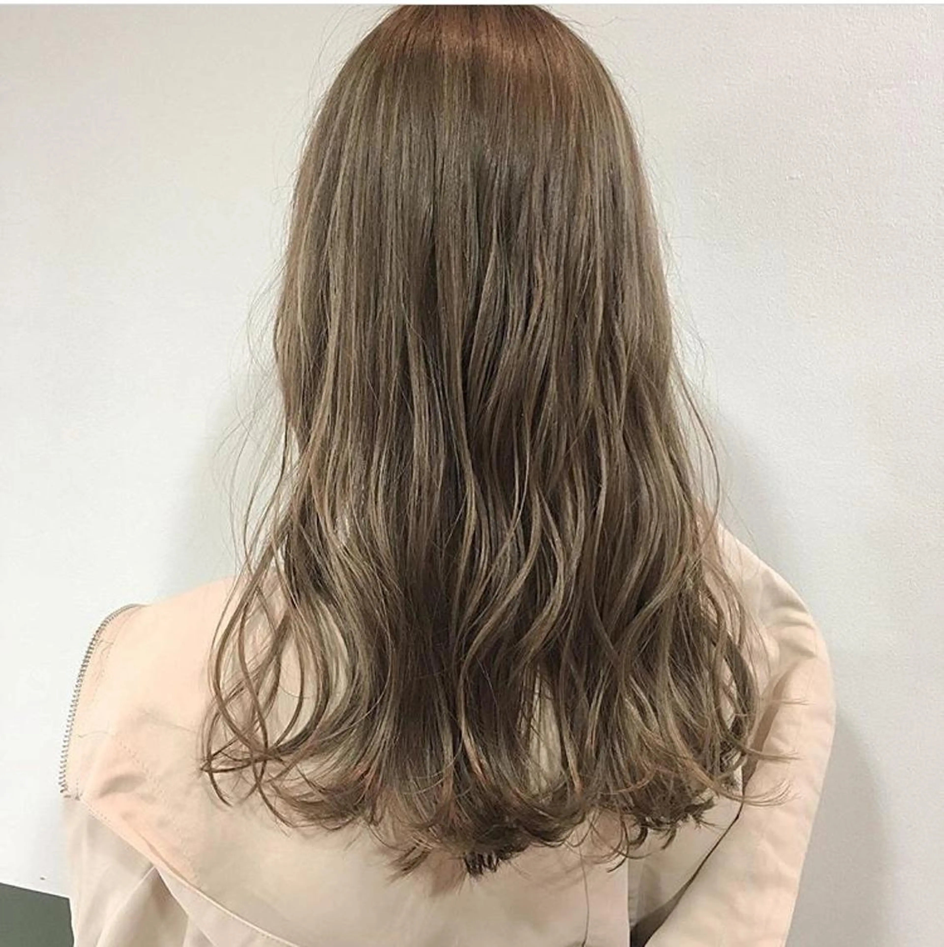 ロング アッシュ ヘアカラー トリートメント nuu所属・是非可愛くさせて ください🩷sakiのヘアスタイル