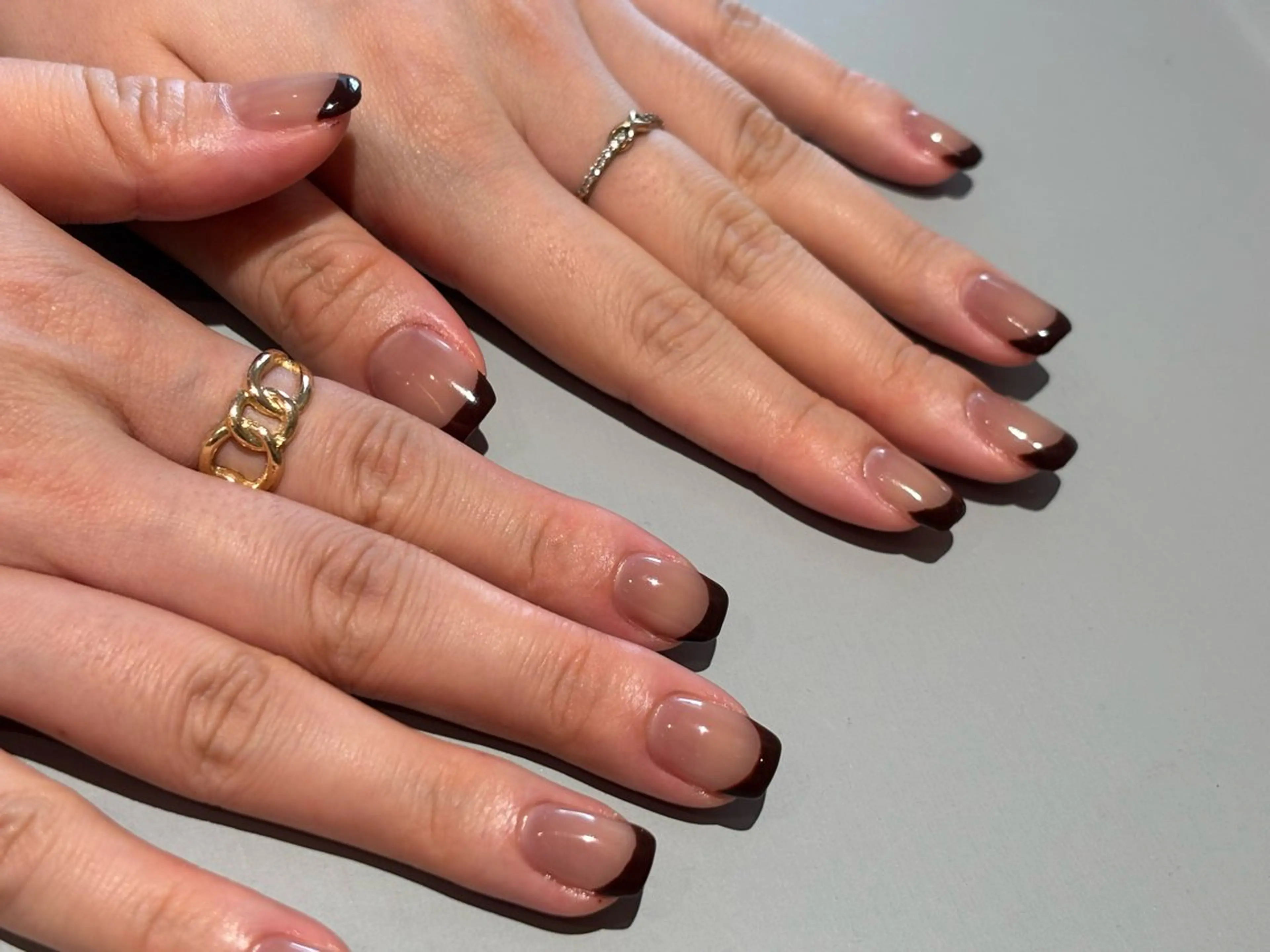 ネイル フレンチネイル ジェルネイル マグネットネイル ワンカラーネイル パラジェル ハンドネイル Huea所属・Huea _ayaのネイルデザイン