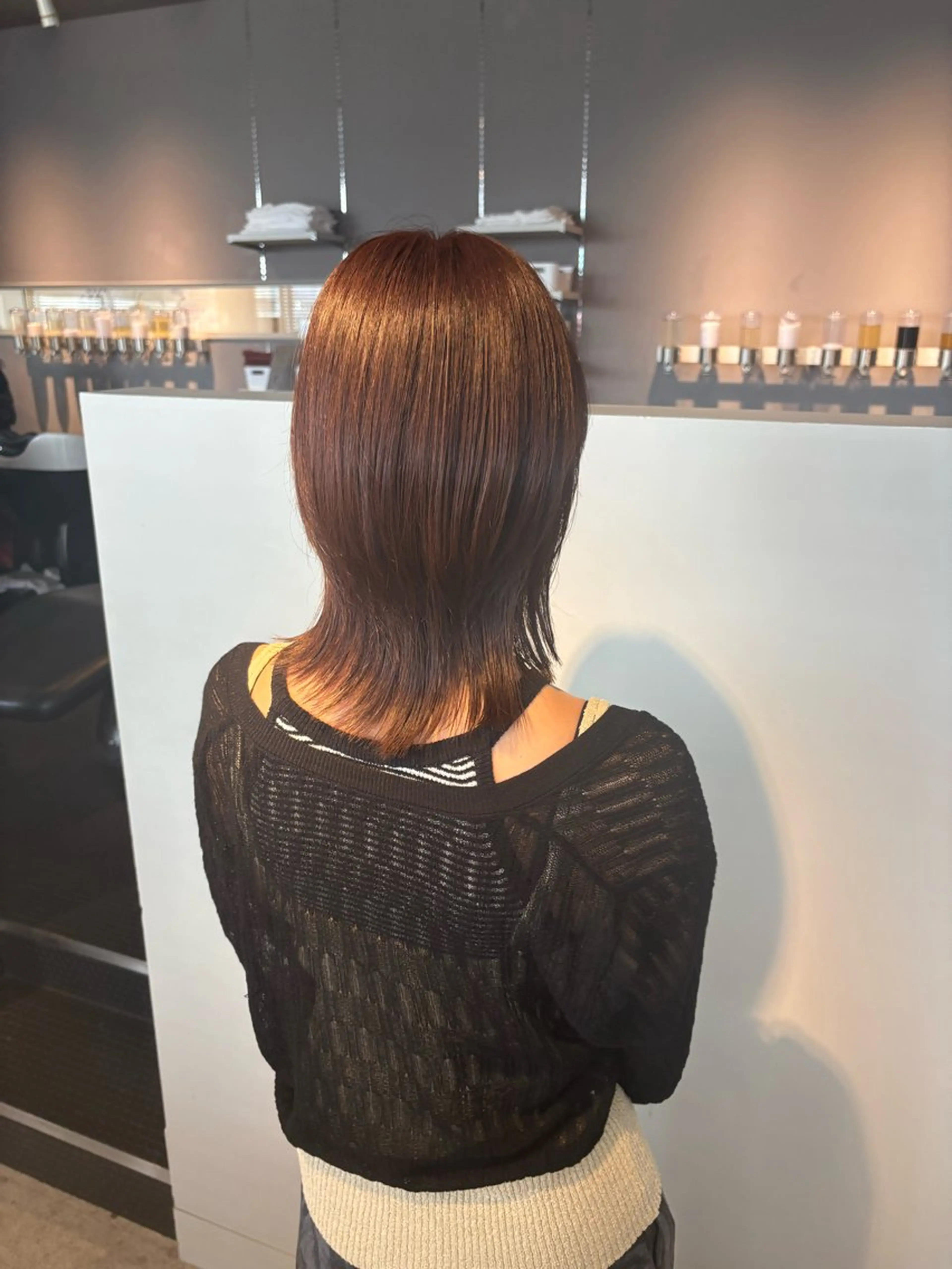 ミディアム カラー ブラウンカラー ピンクカラー ピンクブラウン くびれヘア レイヤーカット S.COEUR×Cu 枚方T-SITE店所属・メンズカット/ショー トカット/モデル募集のヘアスタイル