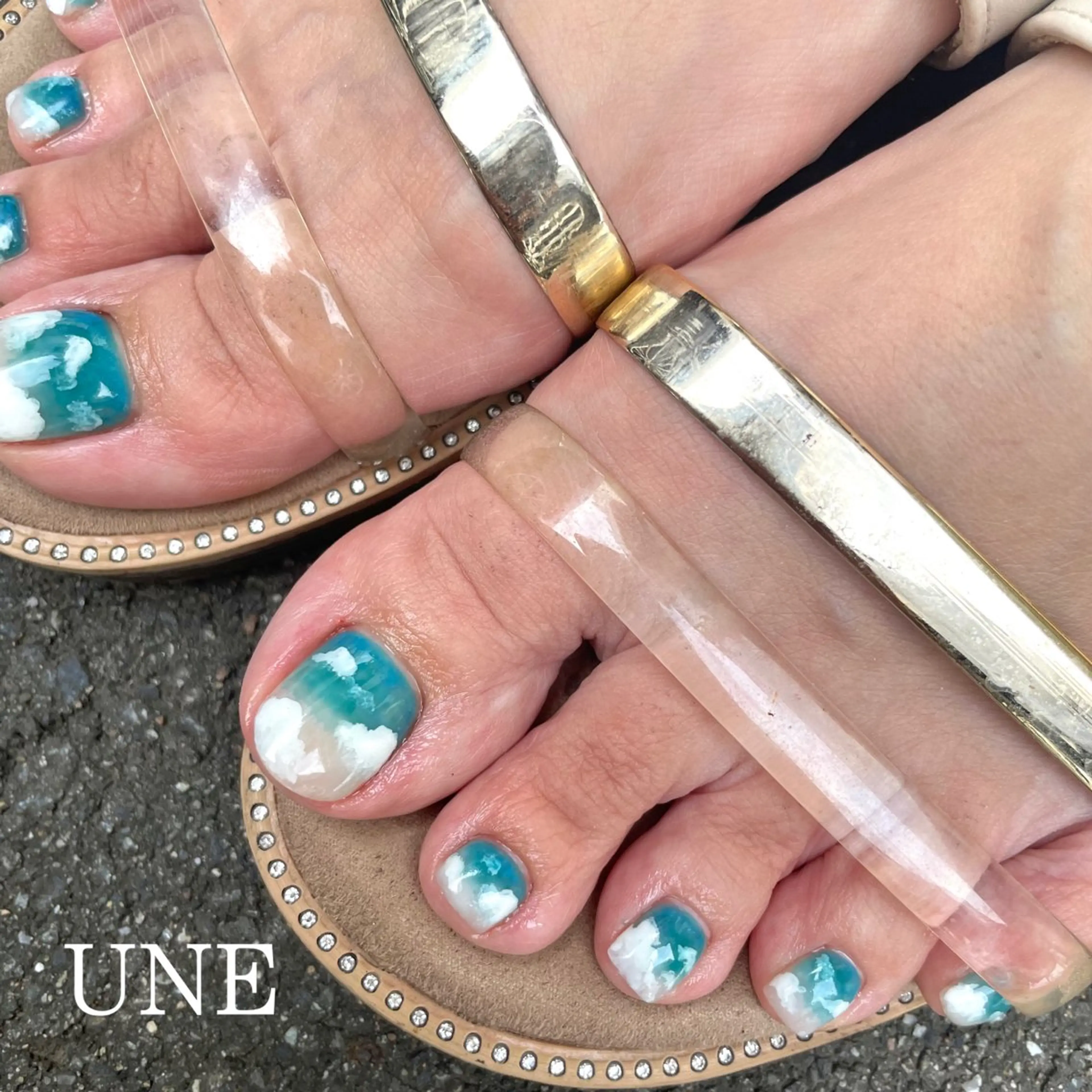 ネイル フットネイル 夏ネイル UNE.【ユヌ】 Jr.NANAのネイルデザイン