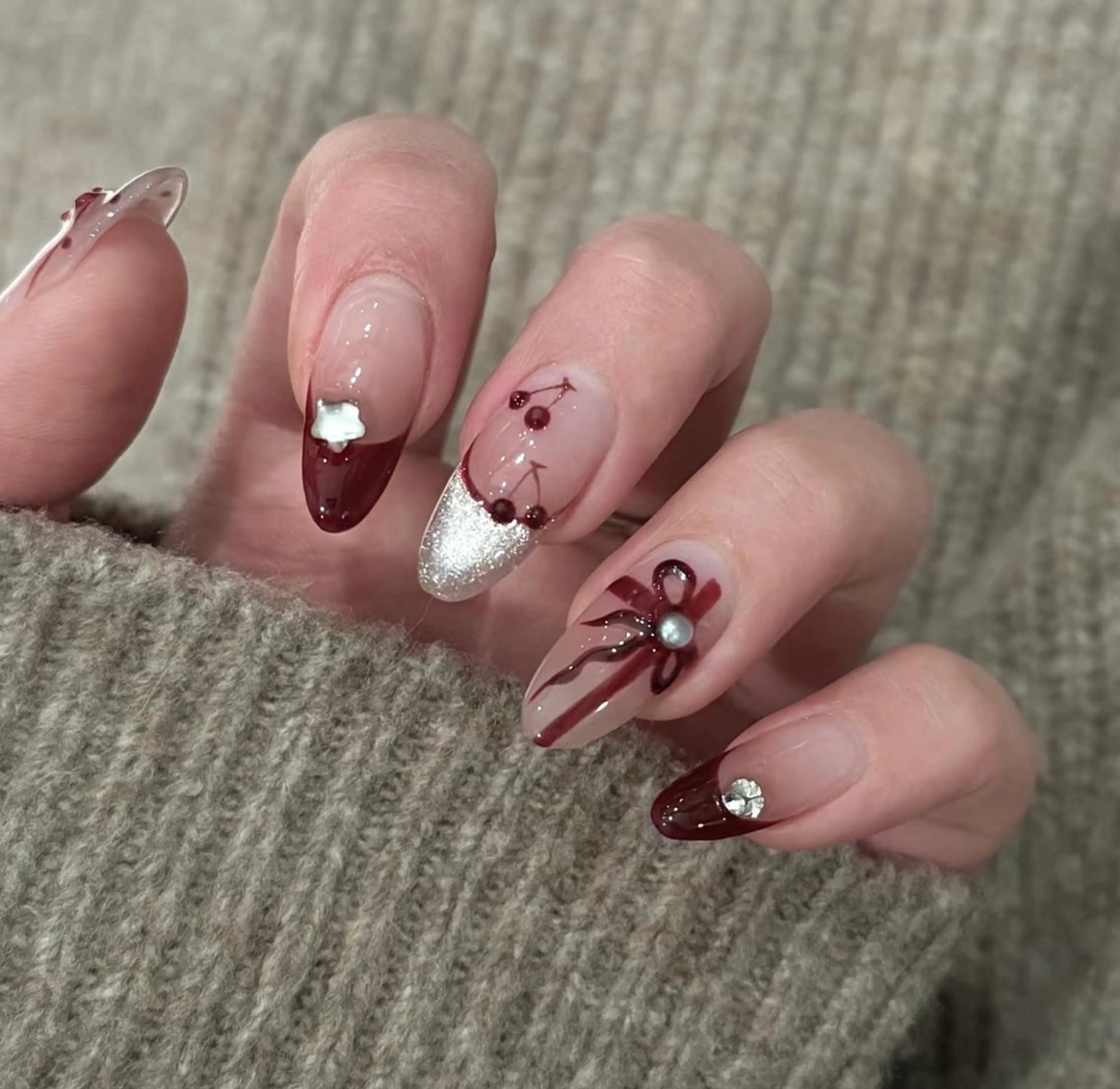 ネイル ハンドネイル ル ルのネイルデザイン