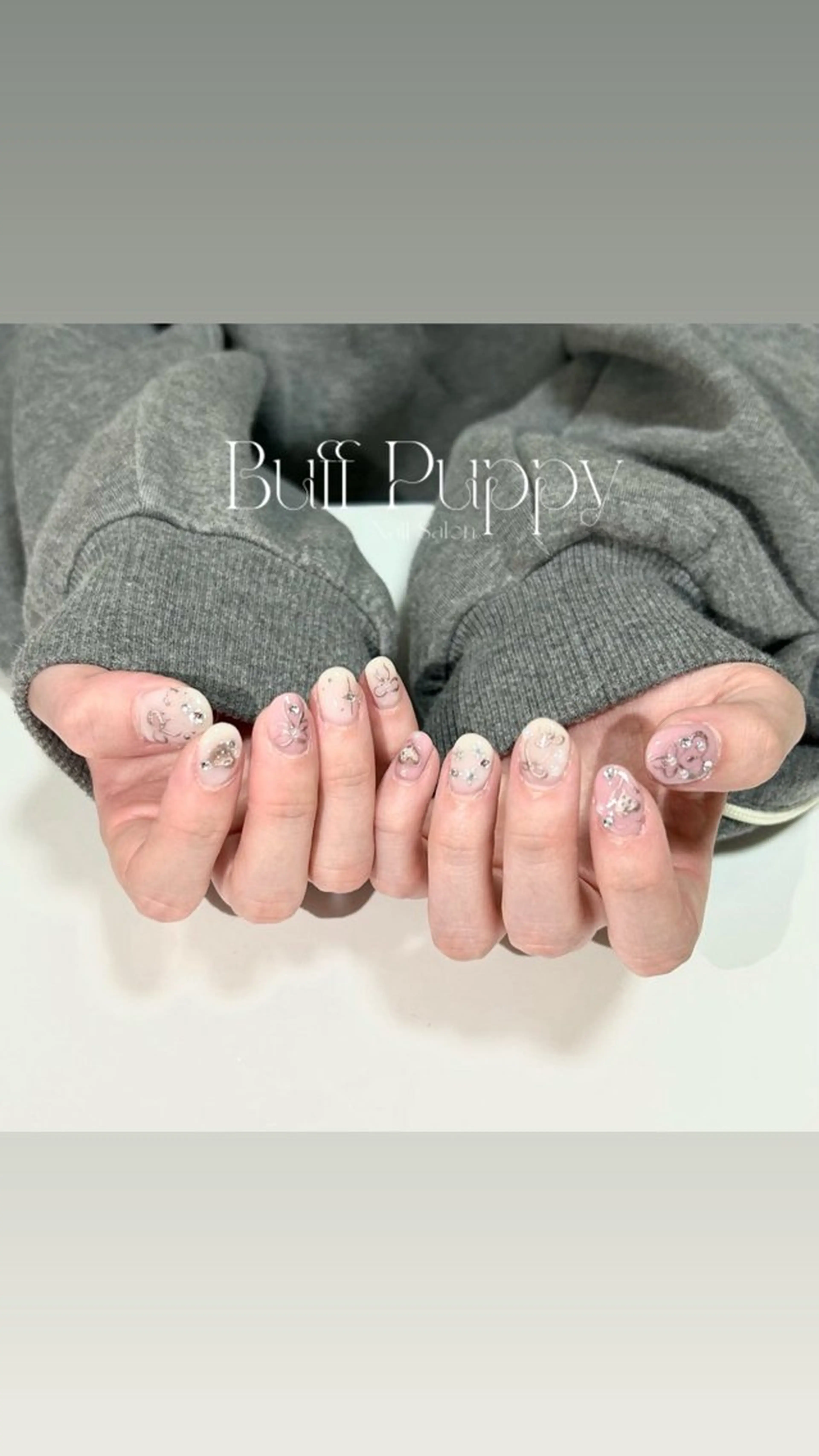 ネイル Buff Puppy所属・Mon Buff Puppyのネイルデザイン