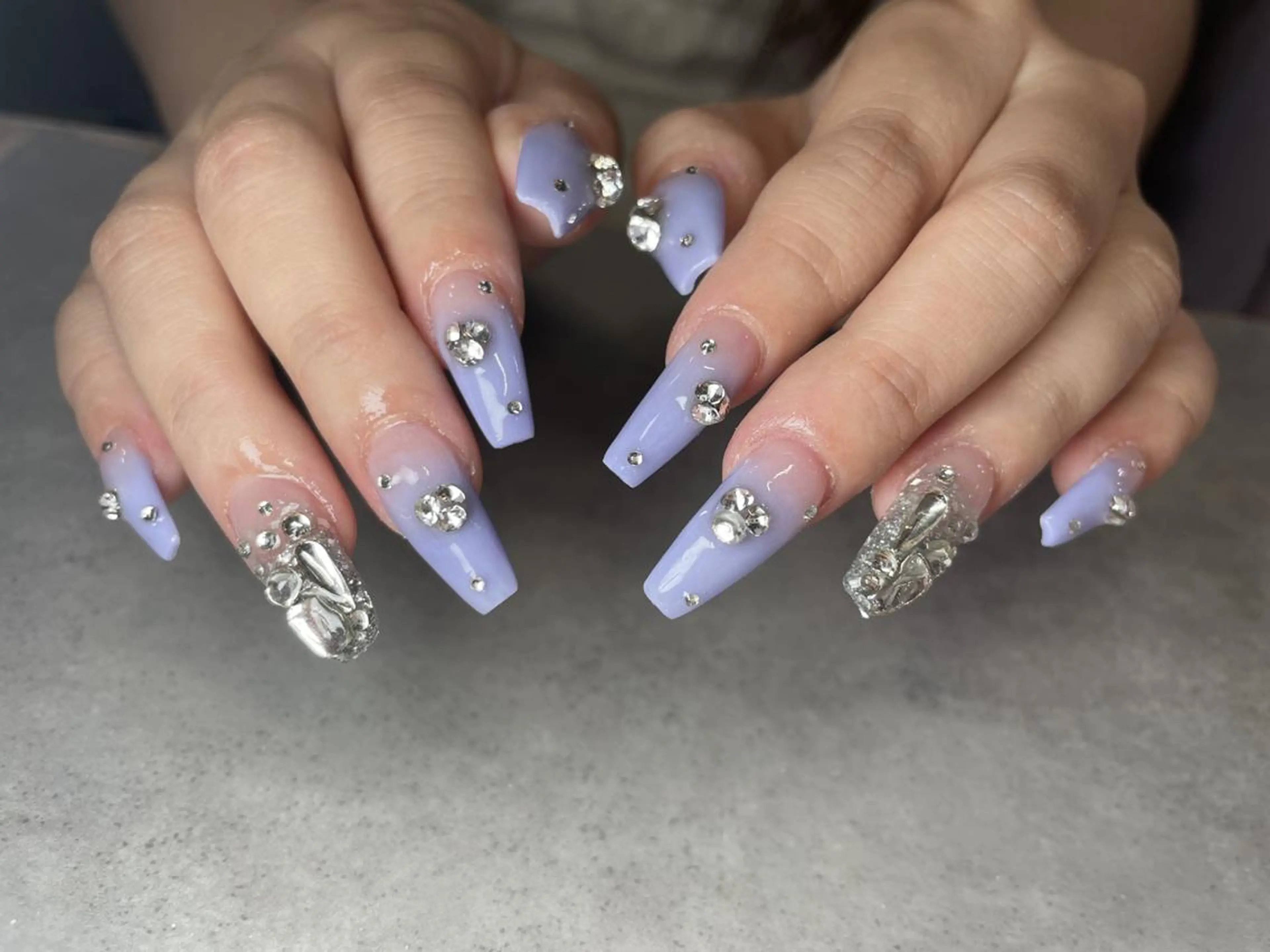 ネイル elu 船橋店のネイルデザイン