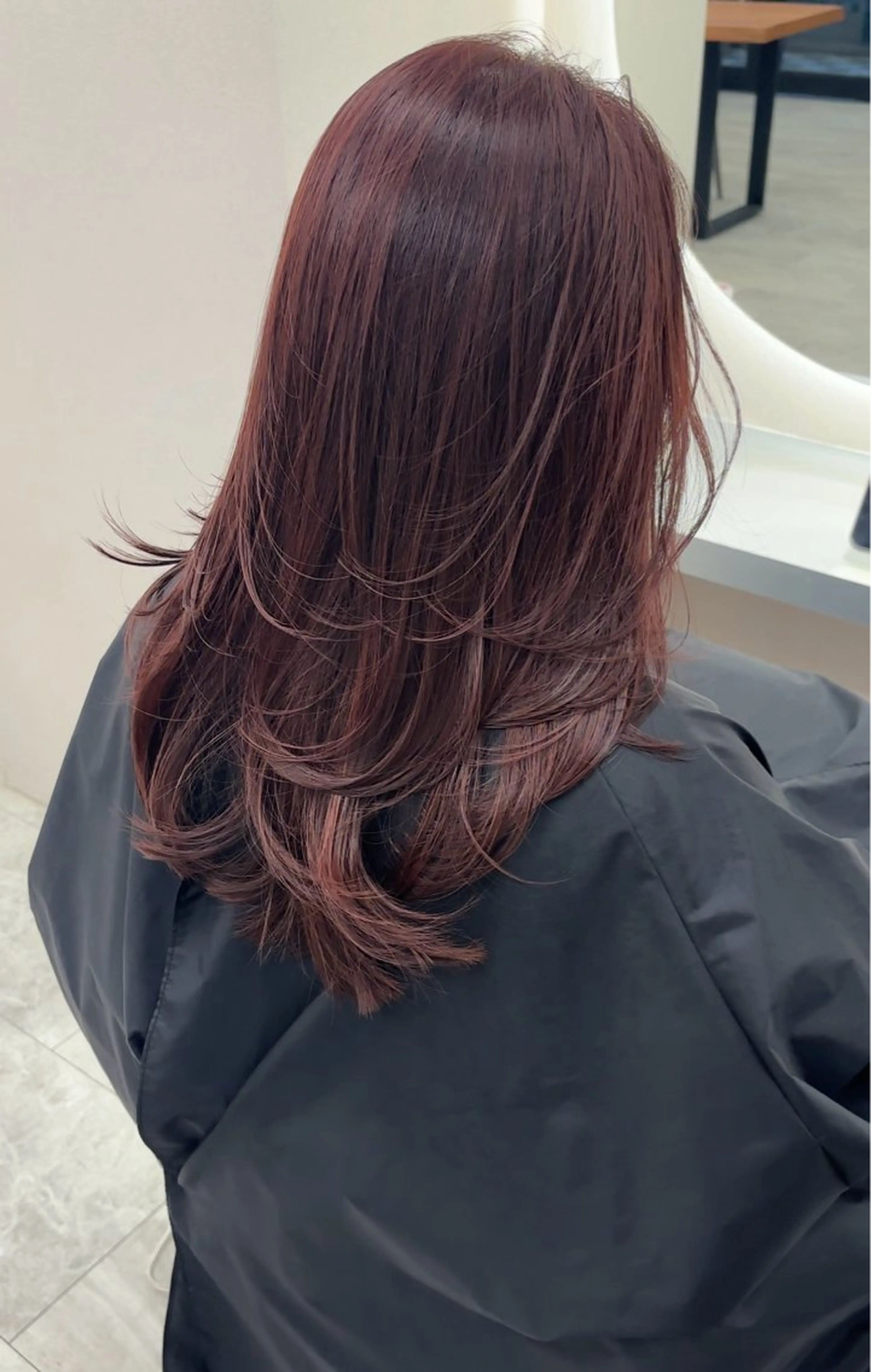 セミロング カラー カット ヘアカラー 🌺KANA🇺🇸 海外トレンドヘアのヘアスタイル