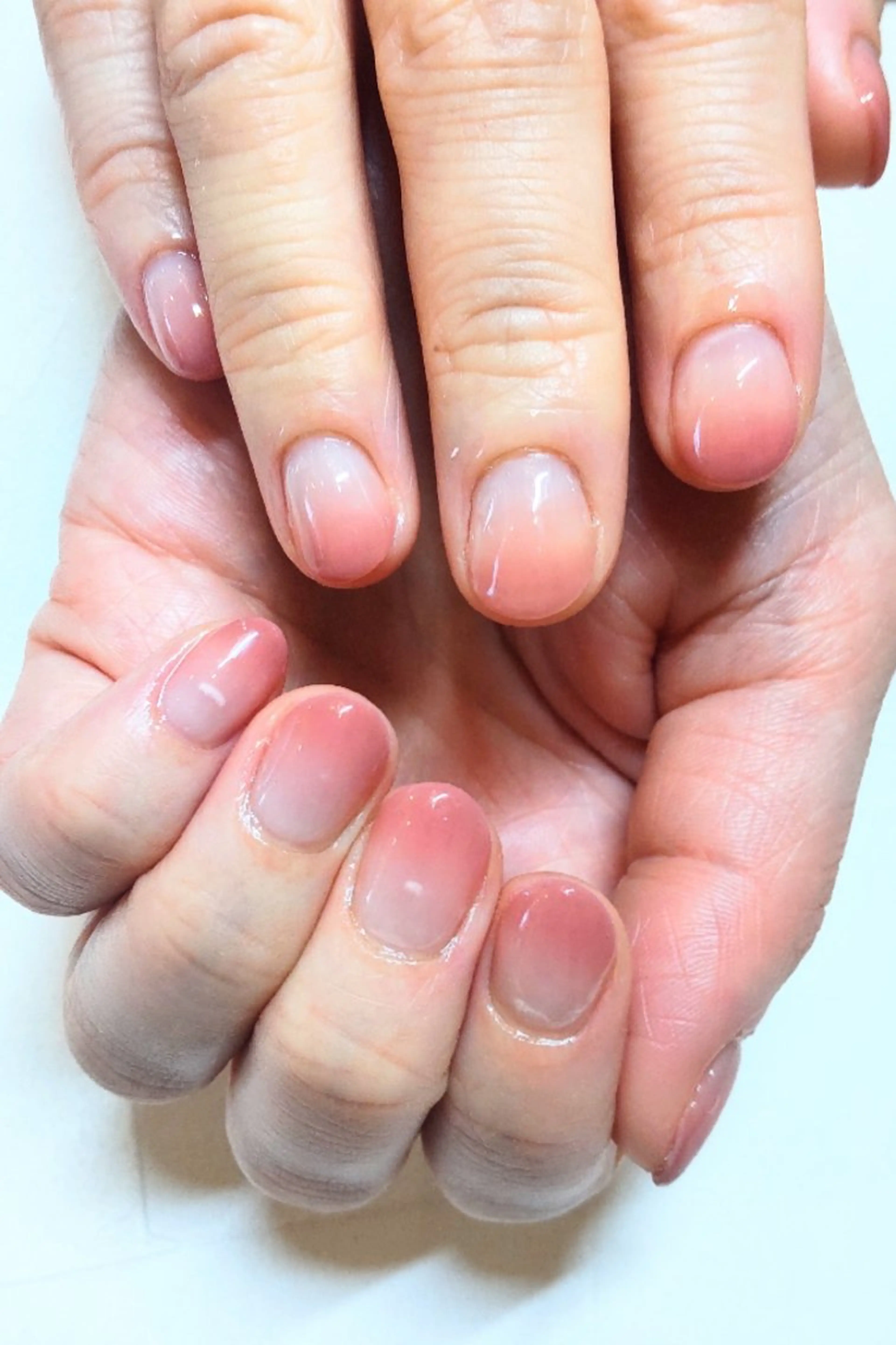 ネイル グラデーション CHOUETTE MIOのネイルデザイン