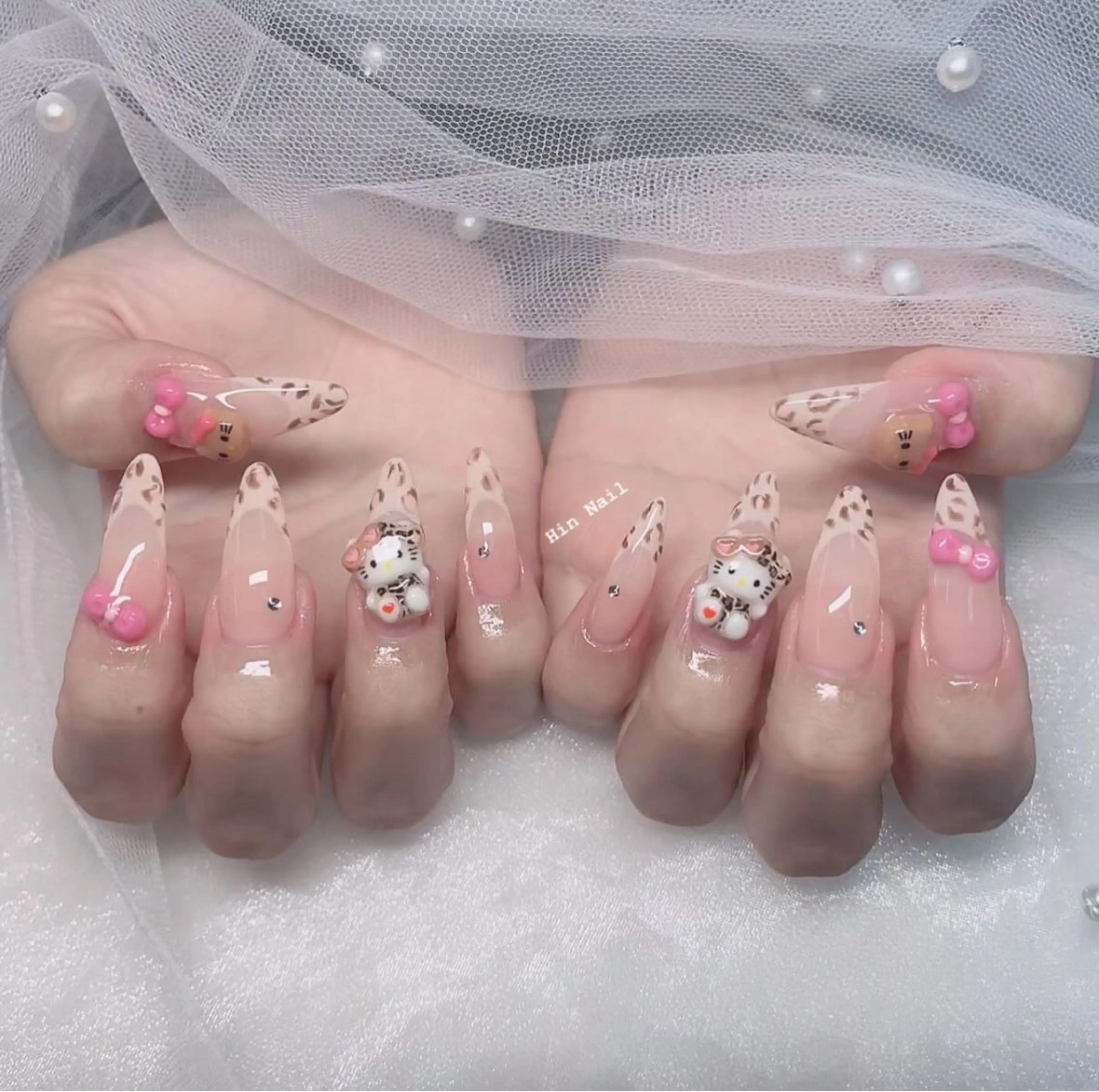 ネイル ハンドネイル HIN NAILのネイルデザイン