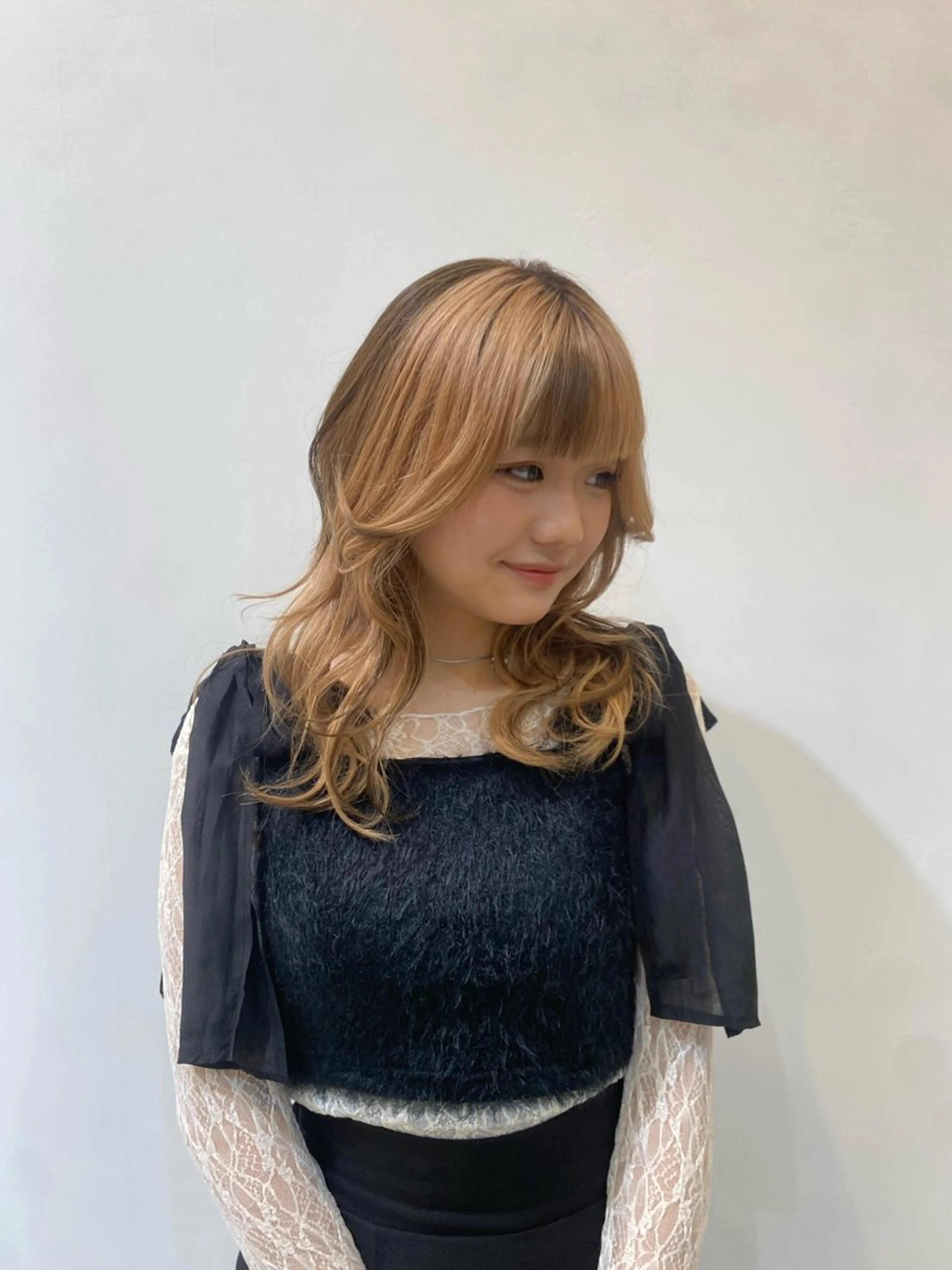 ロング カラー ヘアアレンジ デザインカラー 韓国風ヘア レイヤーカット 🩷🧡暖色カラー/ 北川柚芽夏🧡🩷のヘアスタイル