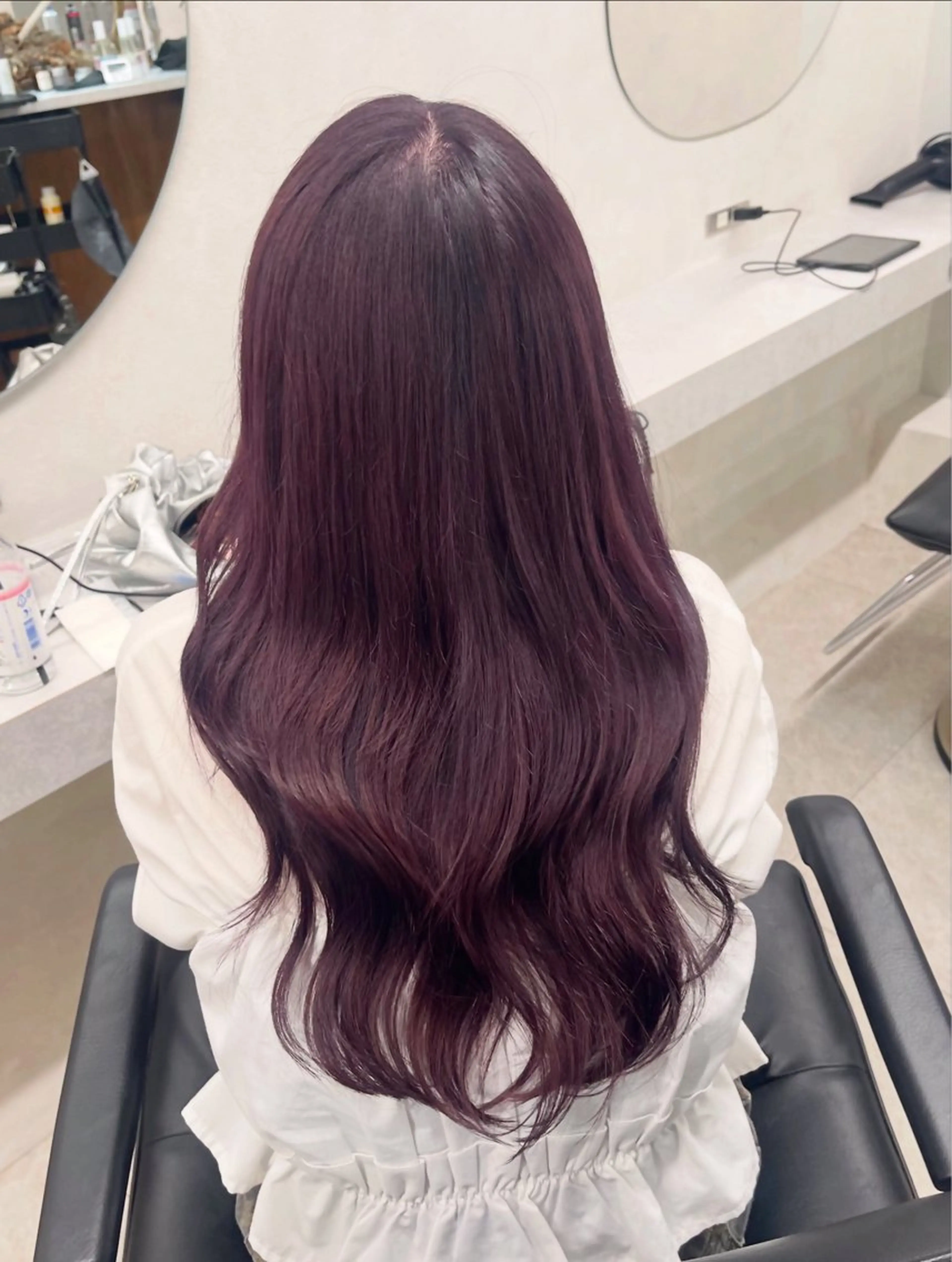 カラー ブリーチ バイオレットカラー ヘアカラー NOAHL所属・艶髪カラー特化🧁 RIOのヘアスタイル