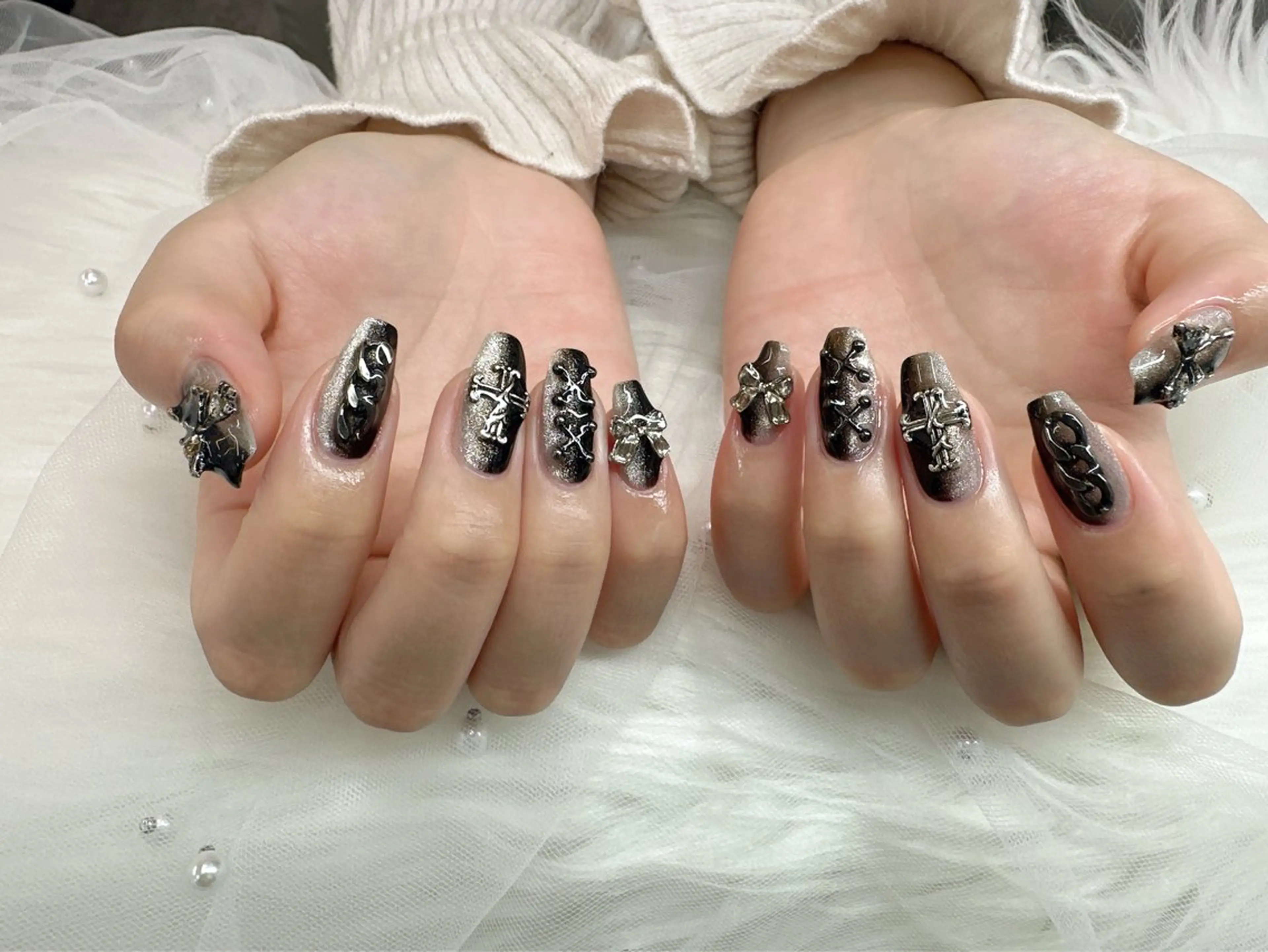 ネイル ハンドネイル MIKIネイル YUKAのネイルデザイン