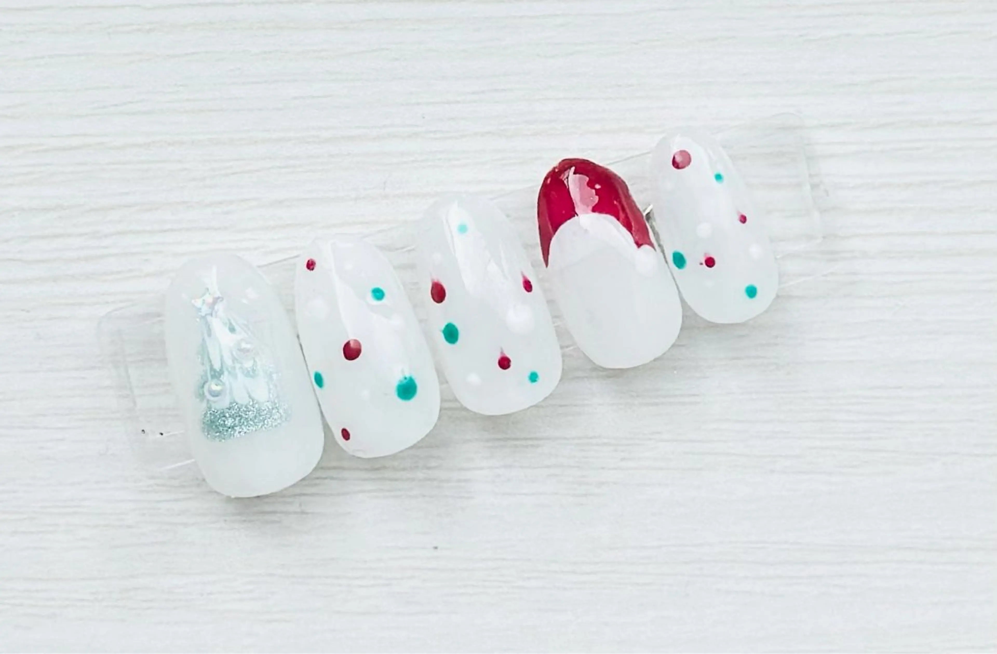 ネイル 冬ネイル クリスマス nailsalon oluoluのネイルデザイン