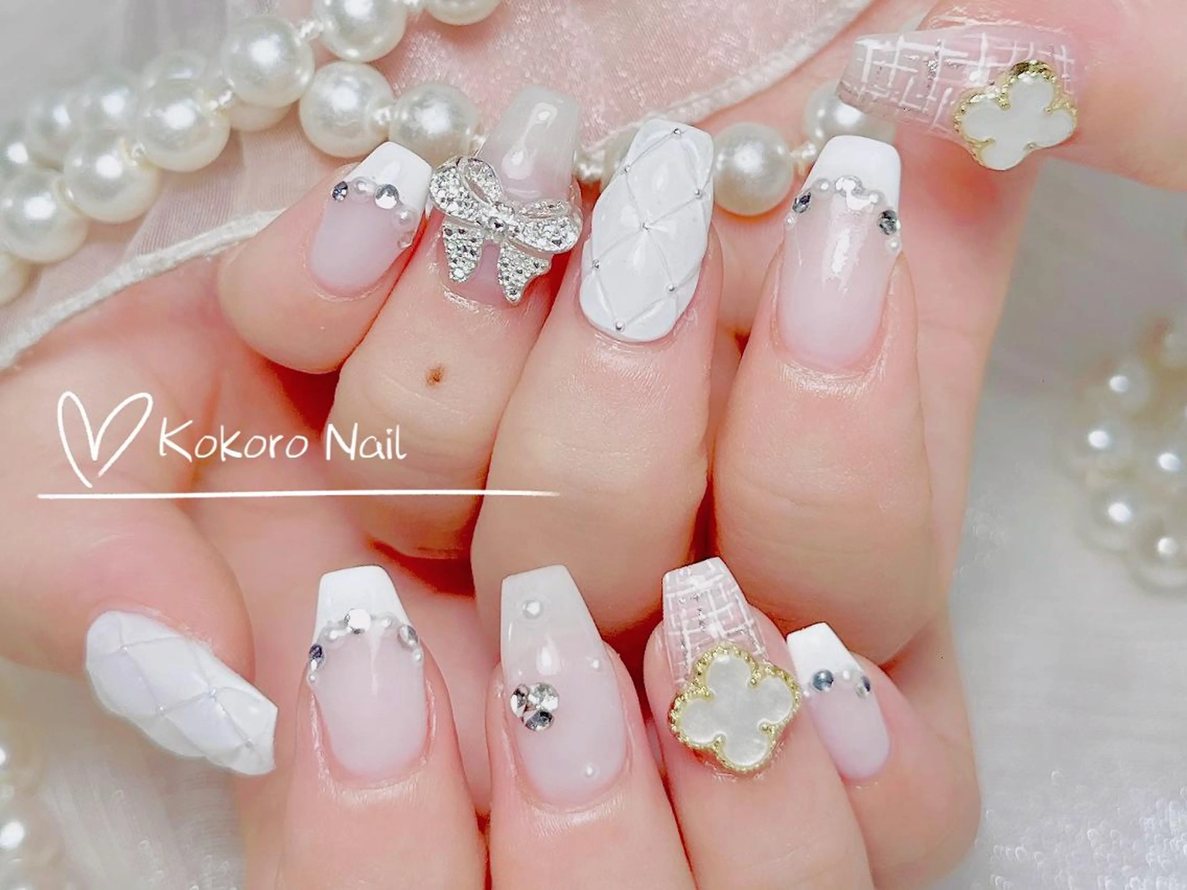 ネイル ハンドネイル ハンドケア 🎀ナナ 🎀のネイルデザイン