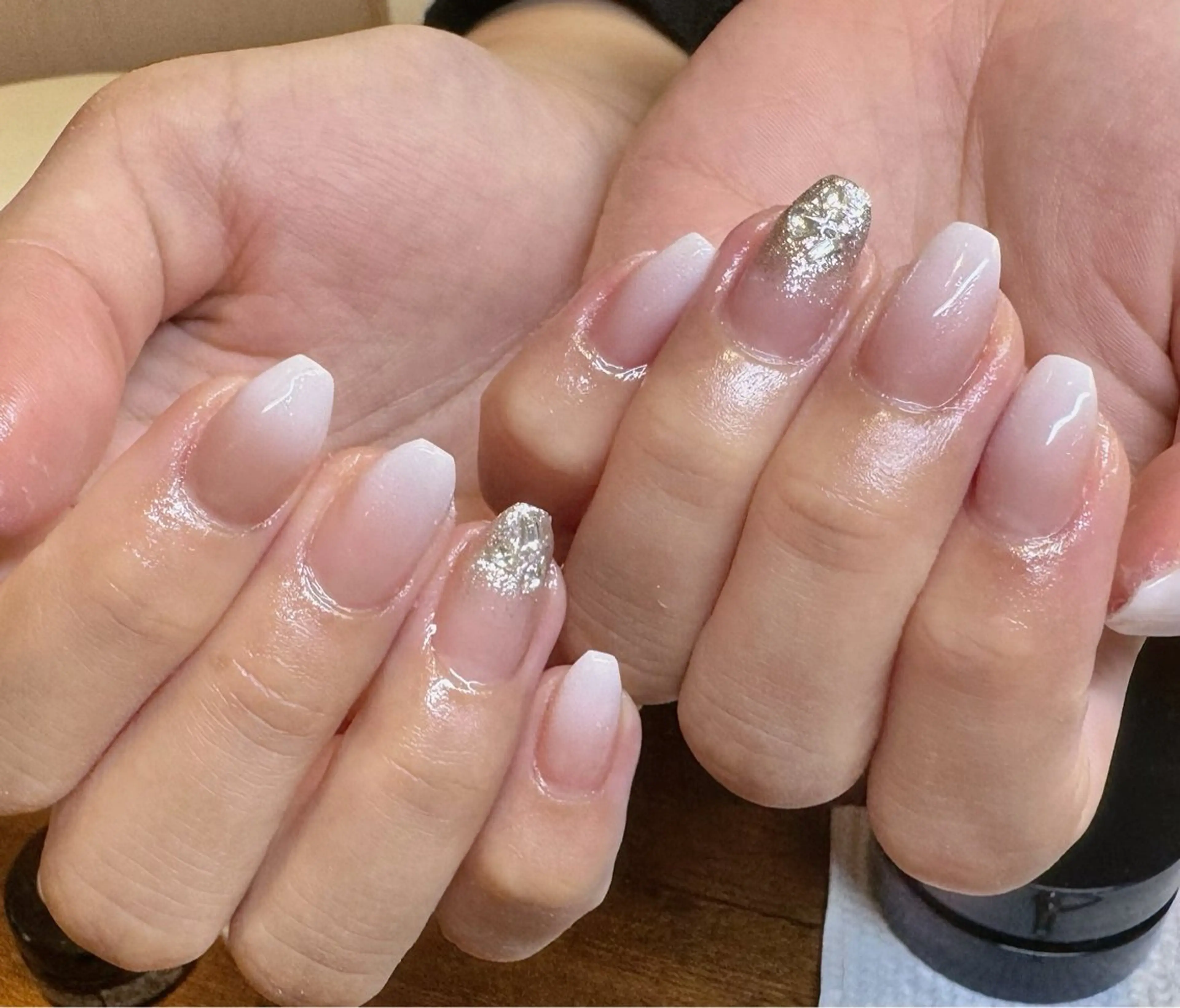 ネイル べっ甲ネイル ボルドー ブラウン マグネットネイル ニュアンスネイル ハンドネイル RinRin　nail所属・孔 ジンシェンのネイルデザイン