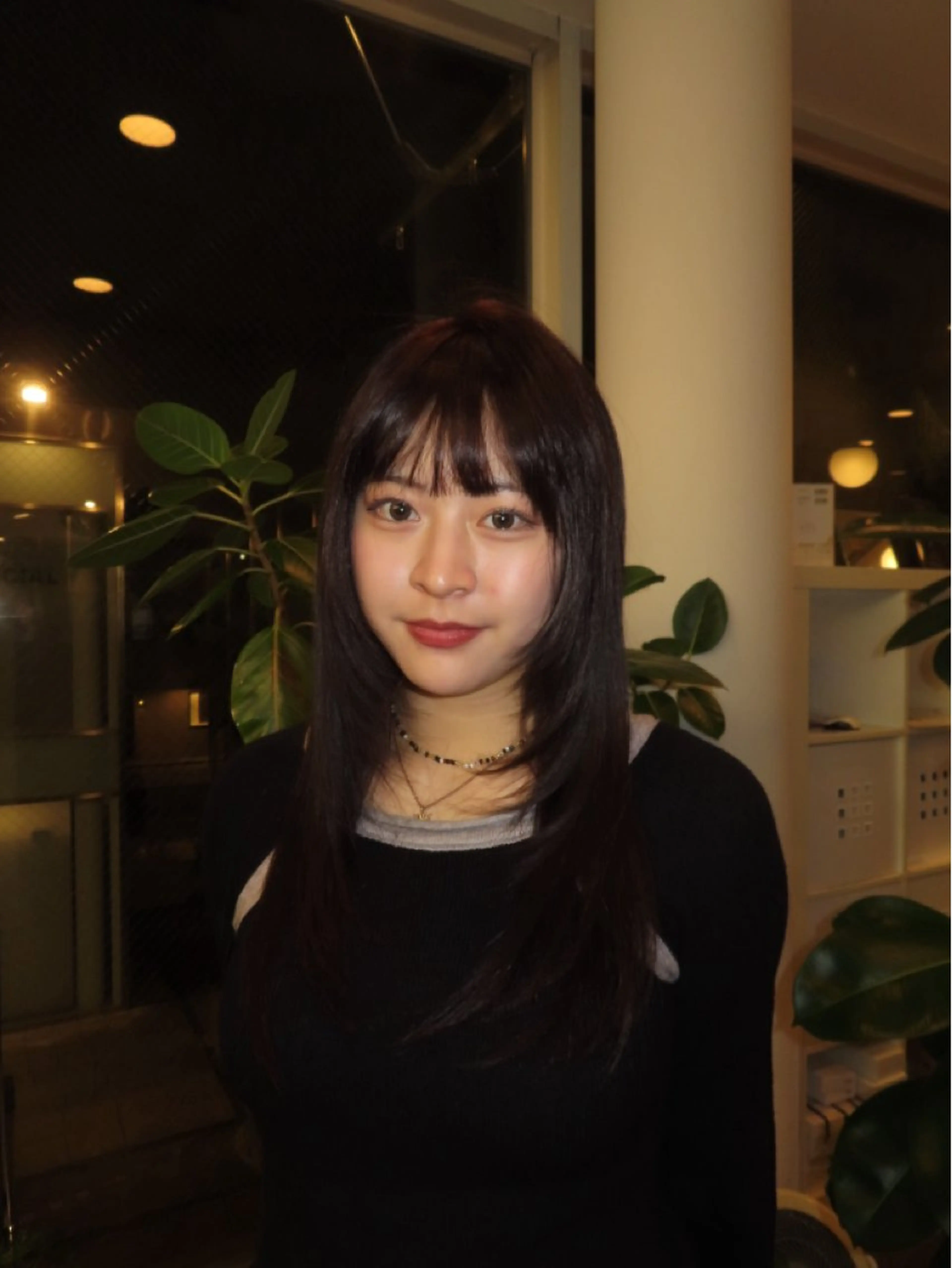 カラー 近藤 理子のヘアスタイル