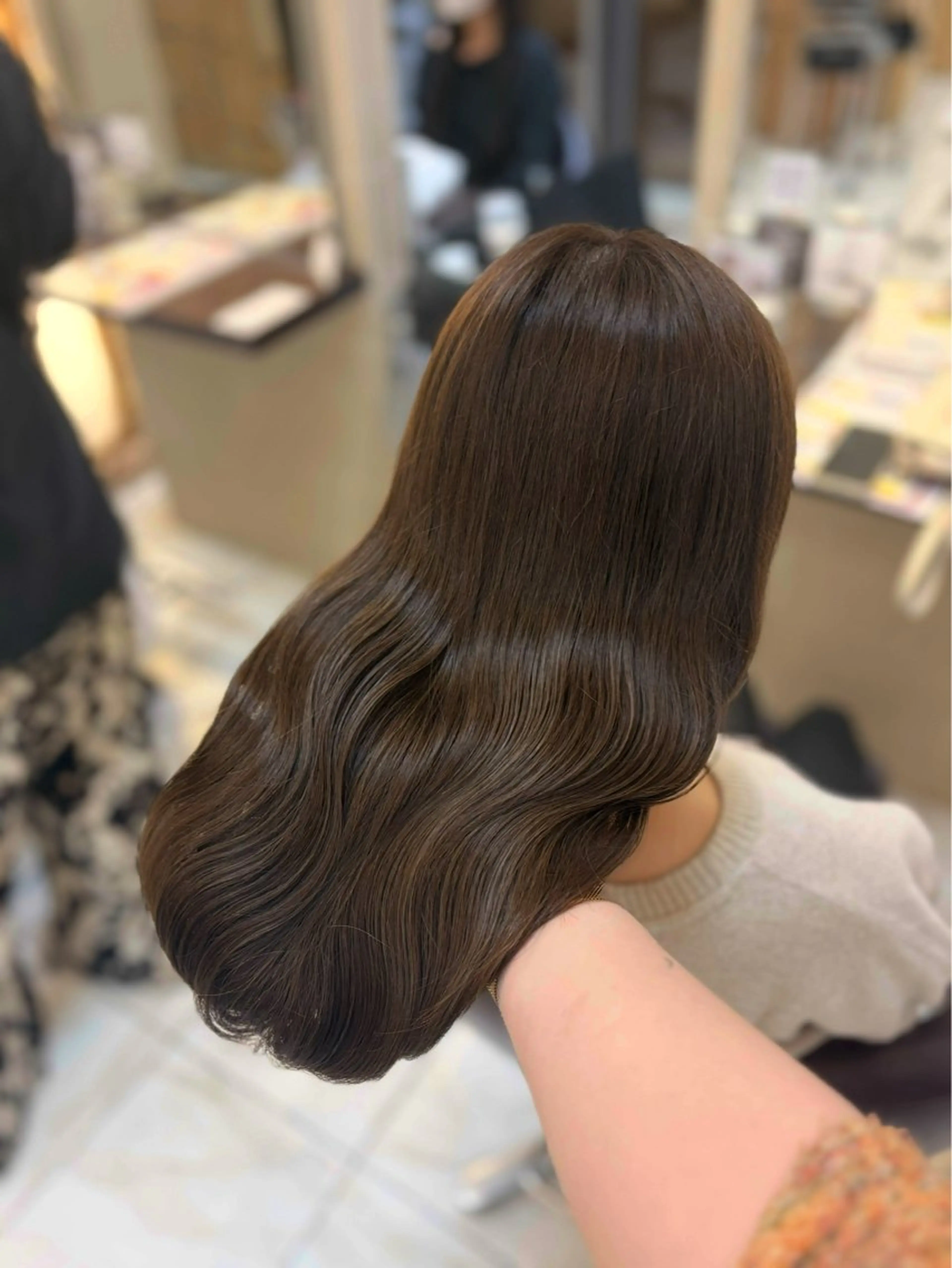 ロング カラー カット ヘアカラー トリートメント 🎀透明感カラー 🐈ナズナのヘアスタイル