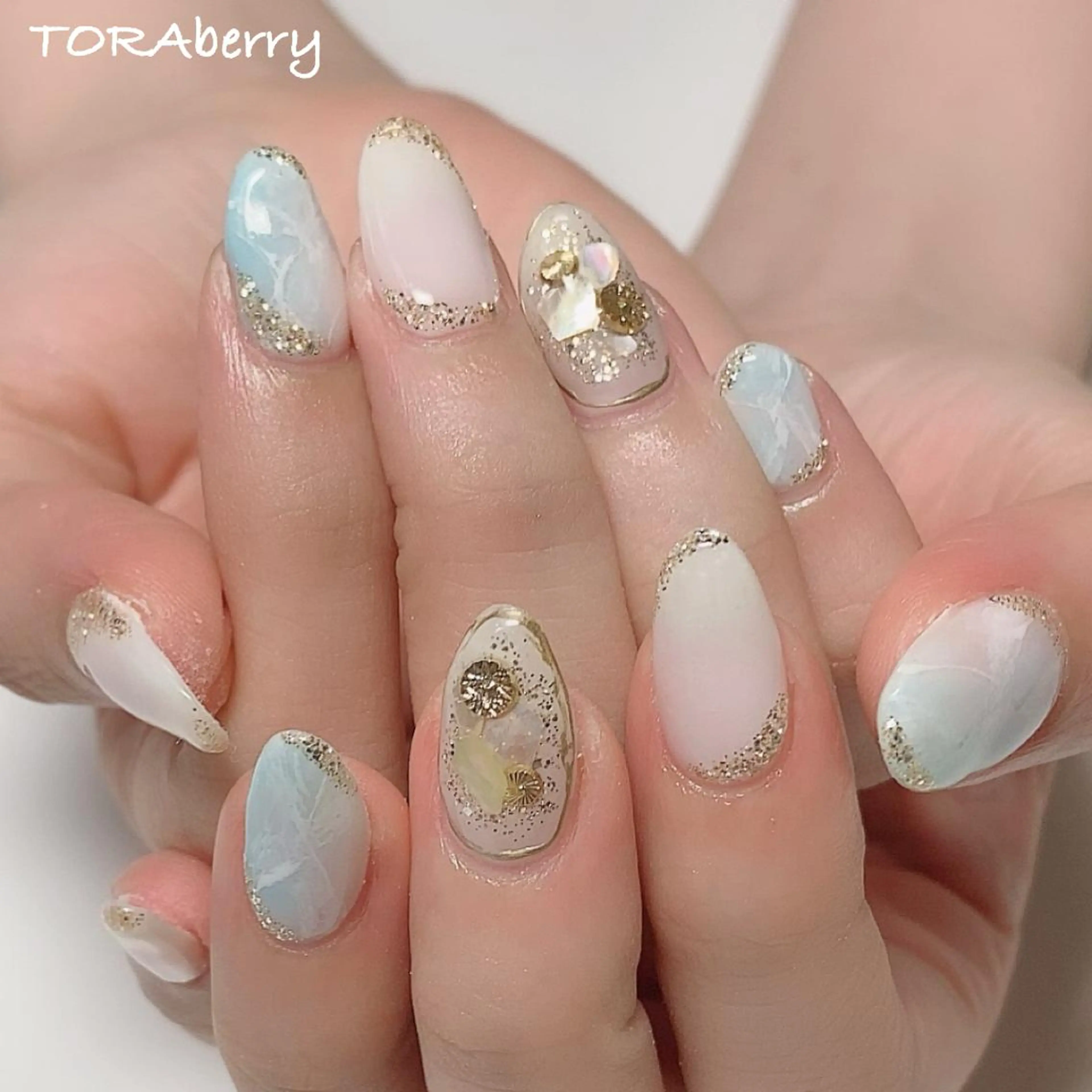 ネイル ハンドネイル ネイリスト なつみのネイルデザイン