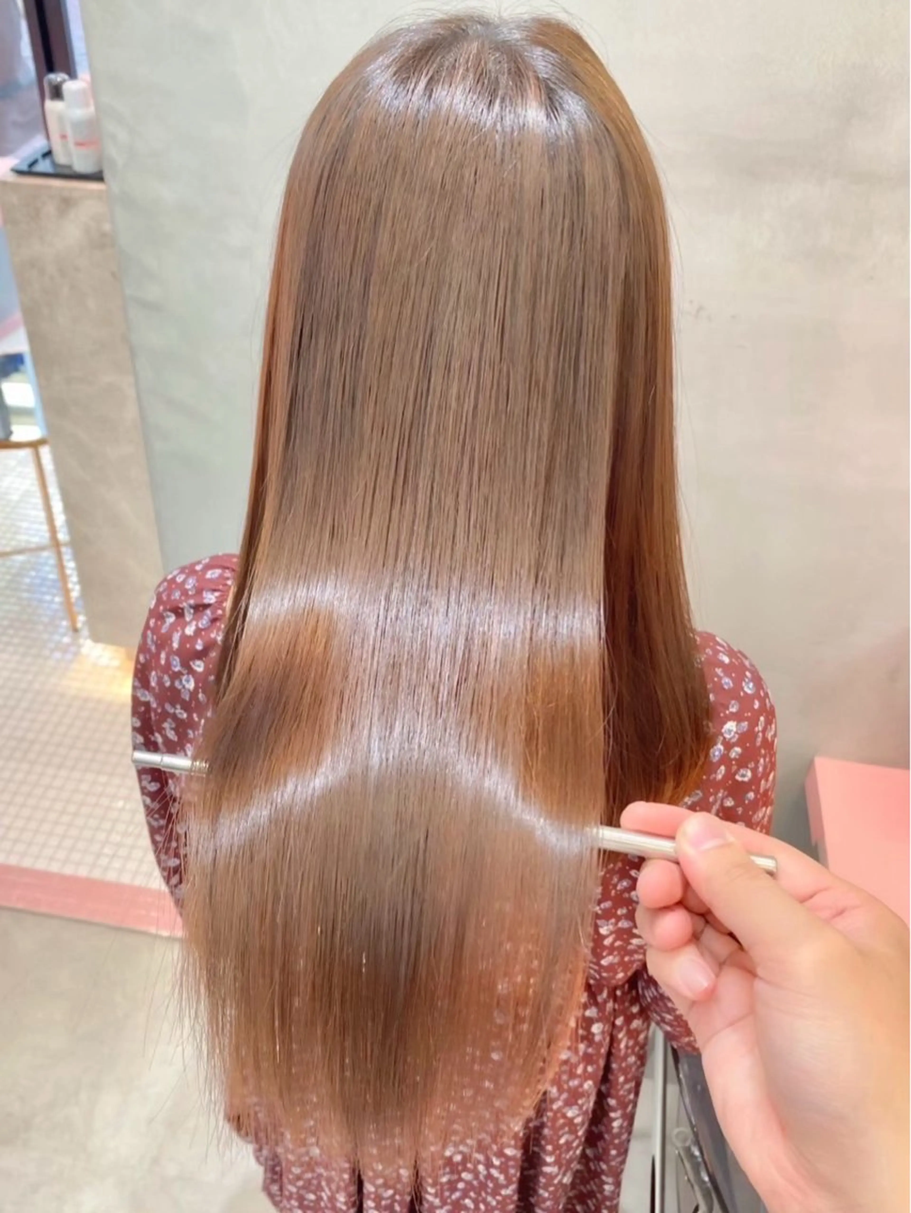 ロング カラー ワンレンボブ ブリーチ ブリーチなしカラー ボブ 顔周りカット カット ヘアカラー 縮毛矯正 髪質改善【縮毛矯正】 美髪ボブを量産する人のヘアスタイル