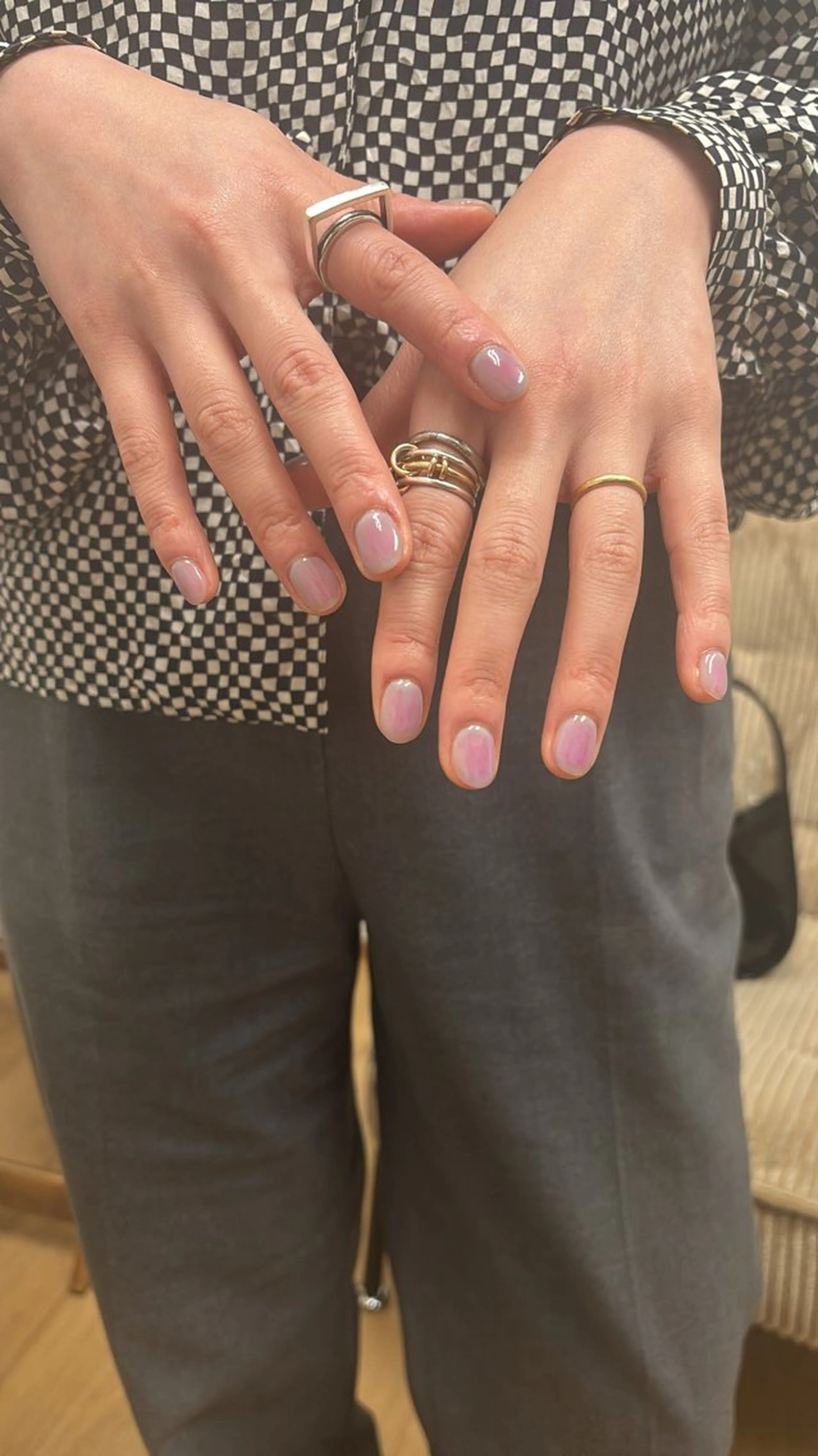 ネイル nailsalon hue所属・小山 羽奈のネイルデザイン