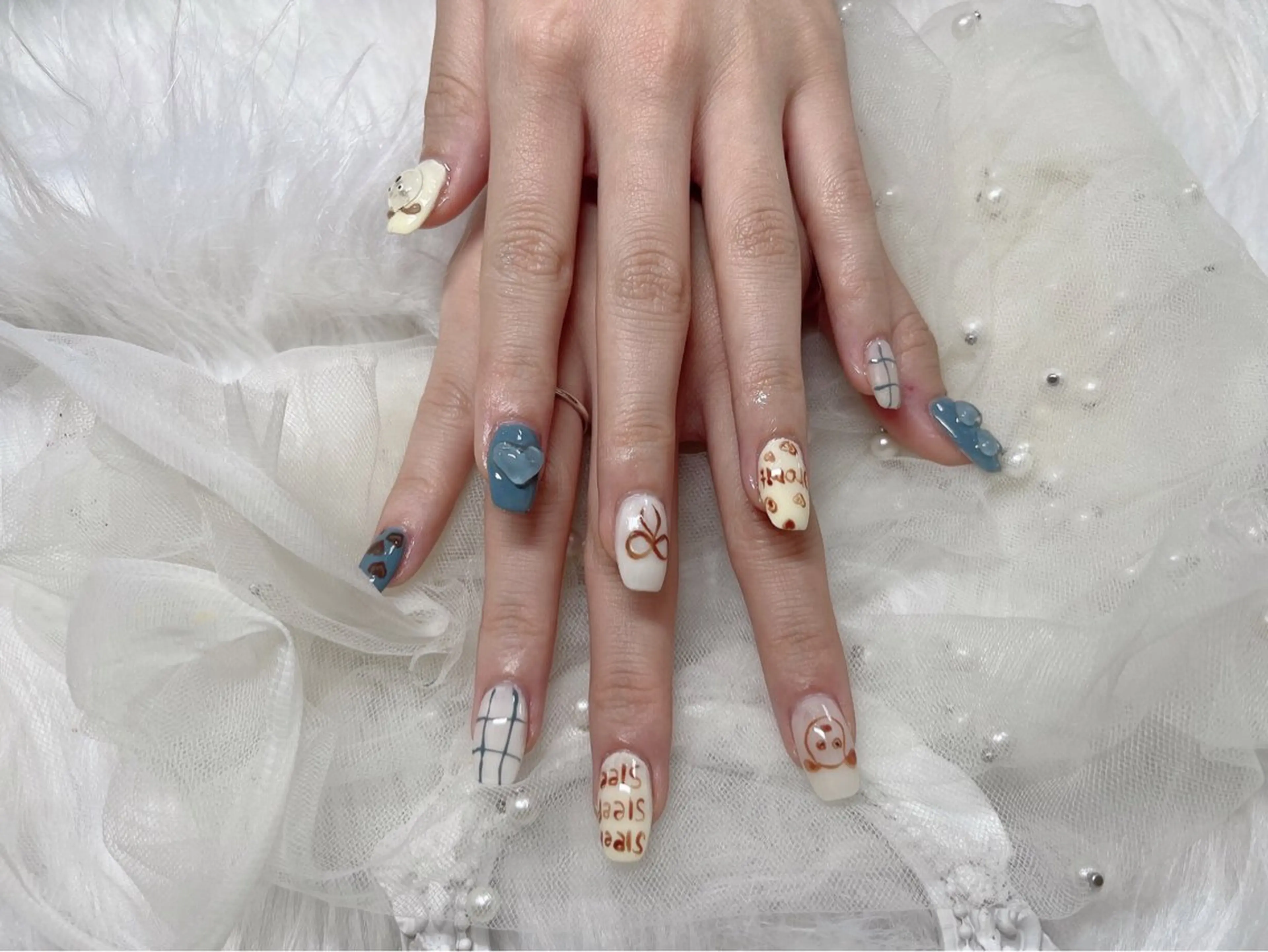 ネイル ハンドネイル INF ネイルサロンのネイルデザイン