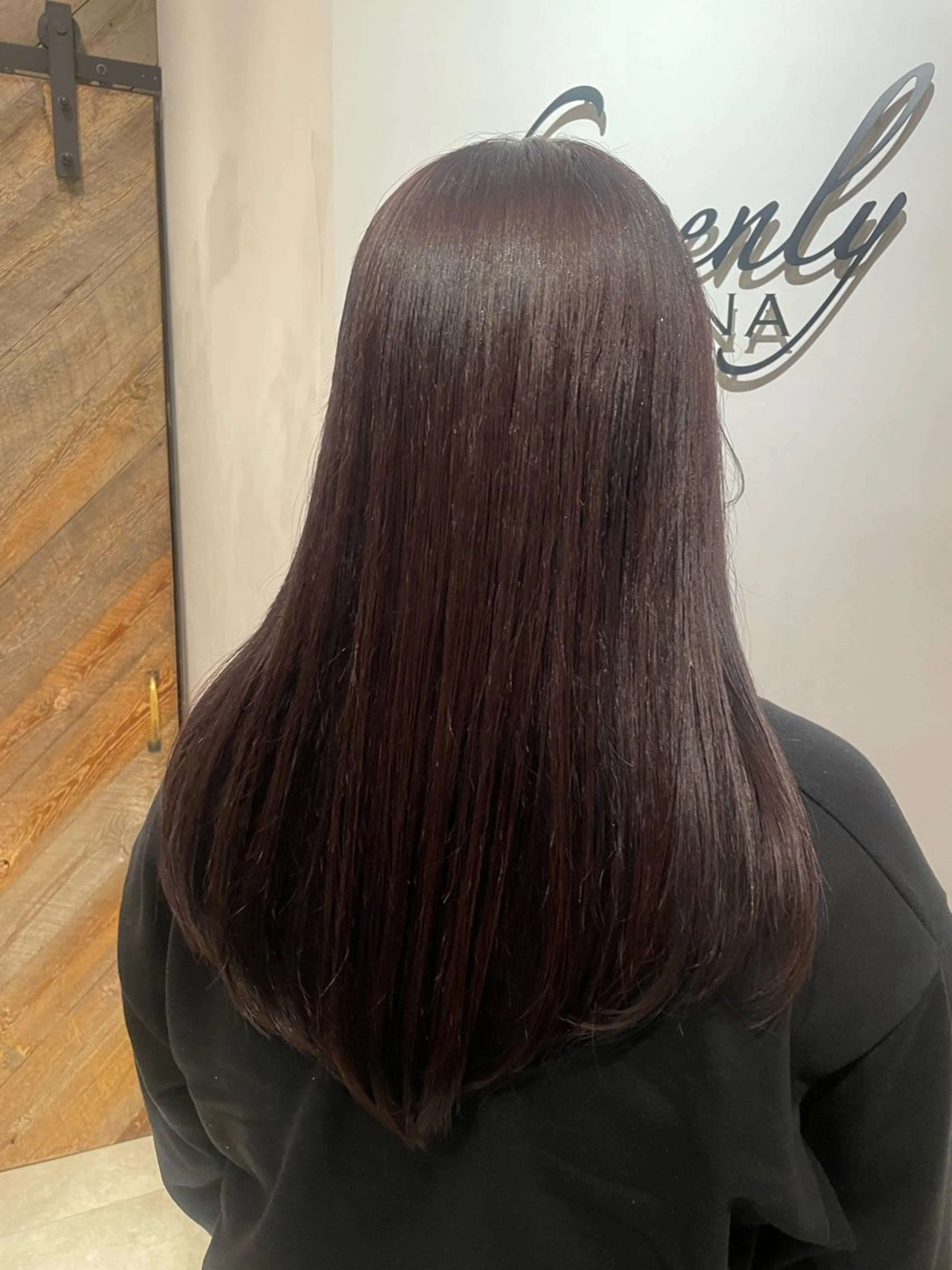 ロング カラー ヘアカラー NA NAのヘアスタイル