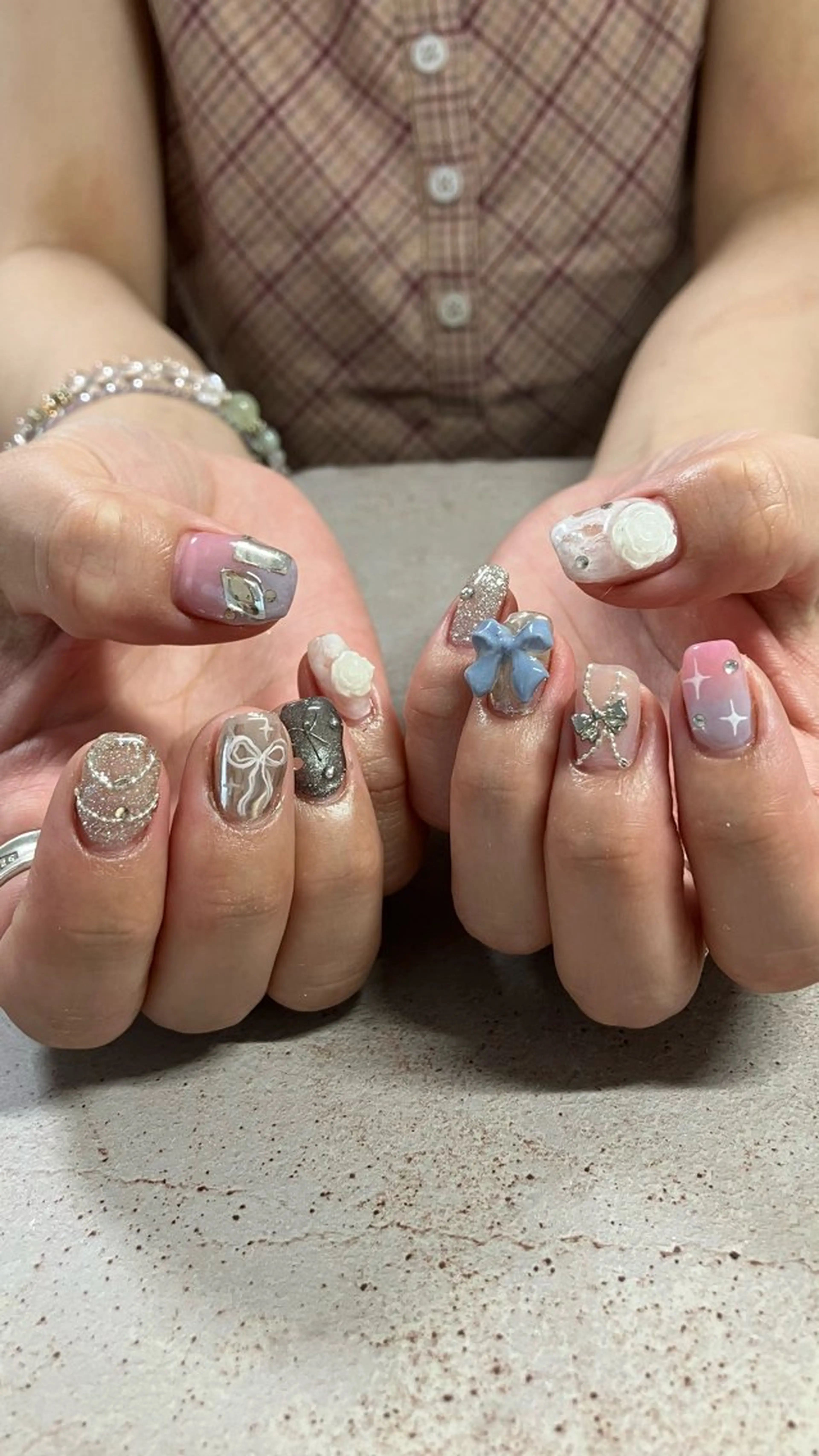 ネイル clocln / Suzukaのネイルデザイン