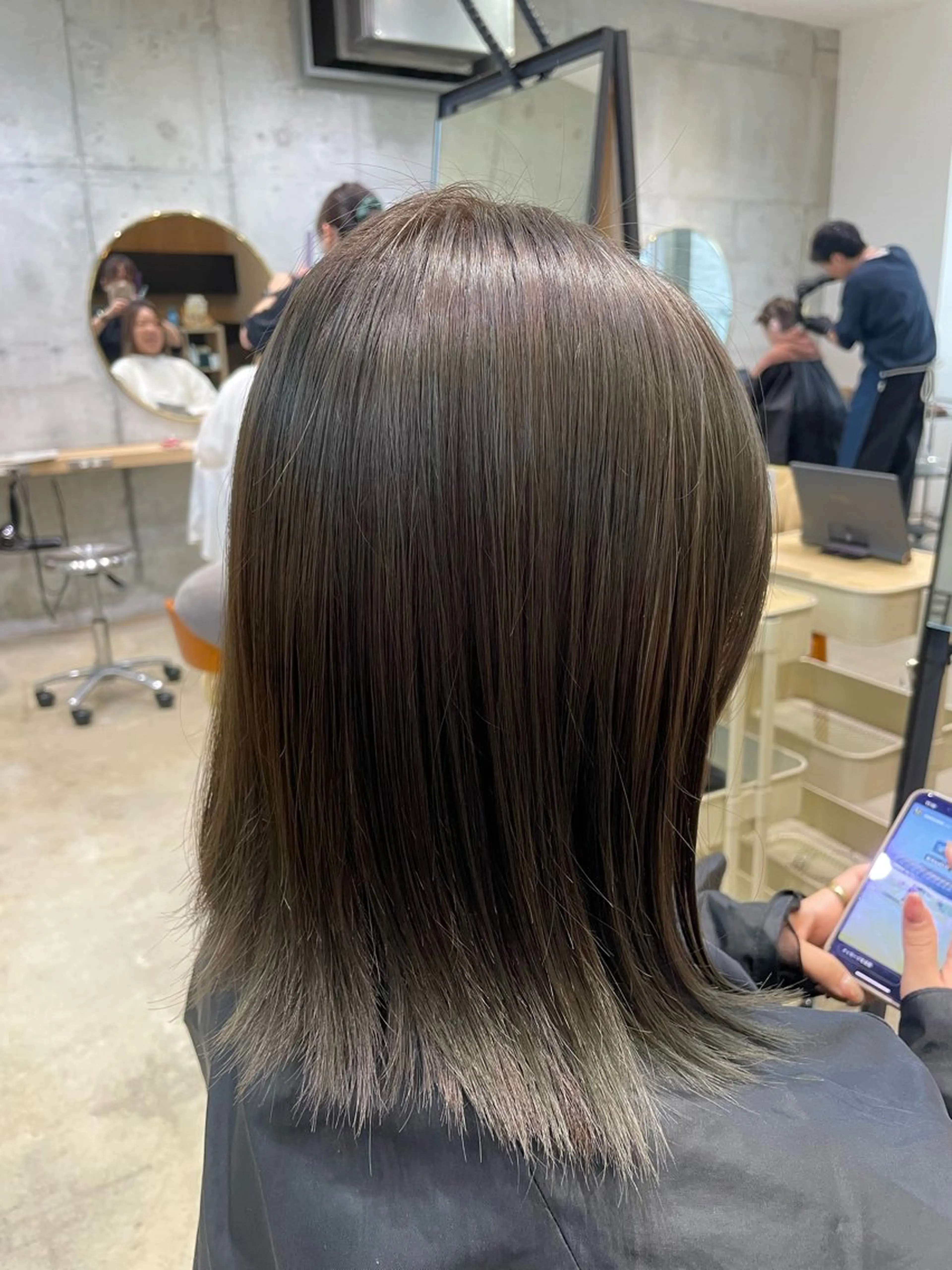 ミディアム 透明感カラー✨ 薄井零のヘアスタイル