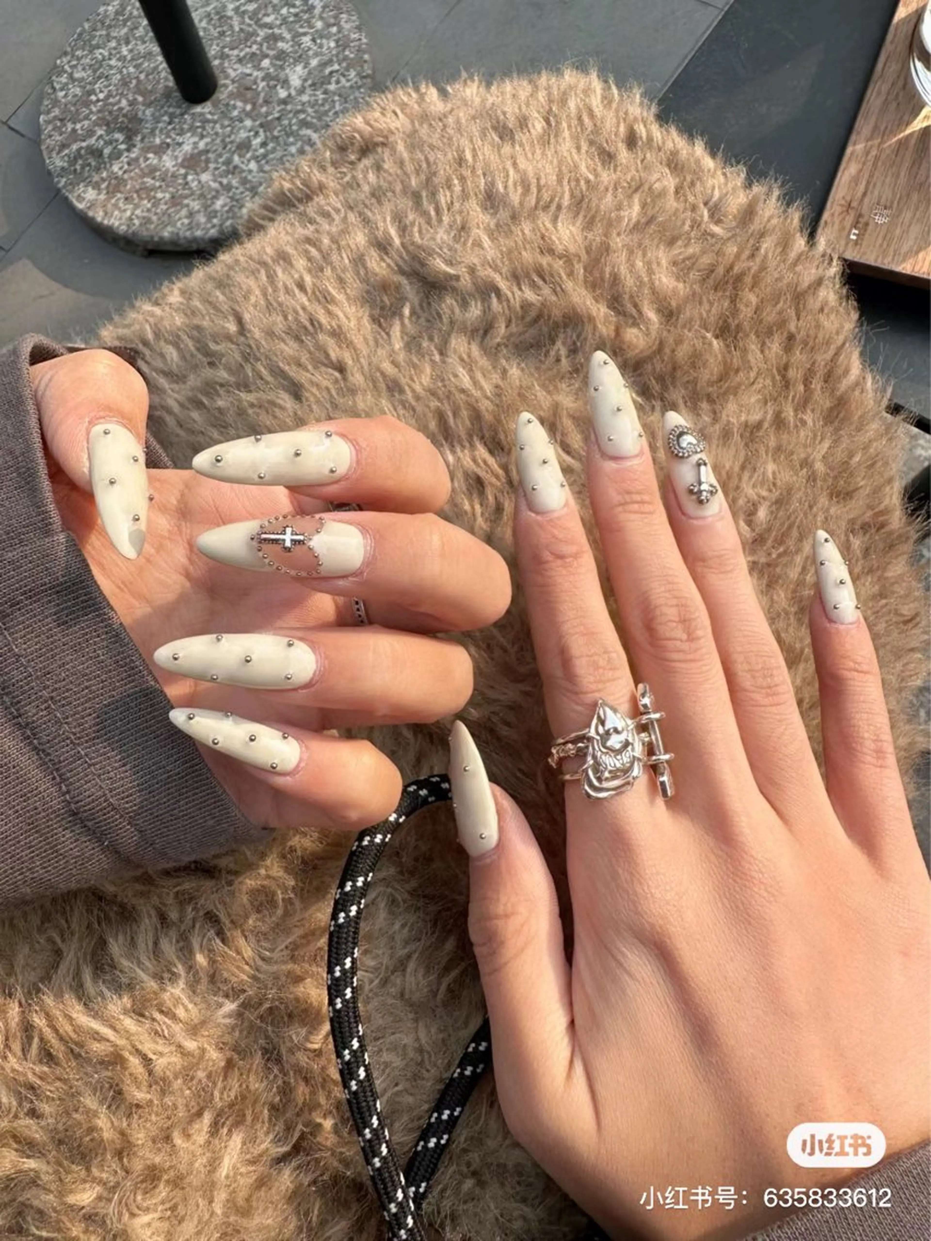 ネイル Hana  NAIL所属・新宿YISInail スカルプ専門店のネイルデザイン