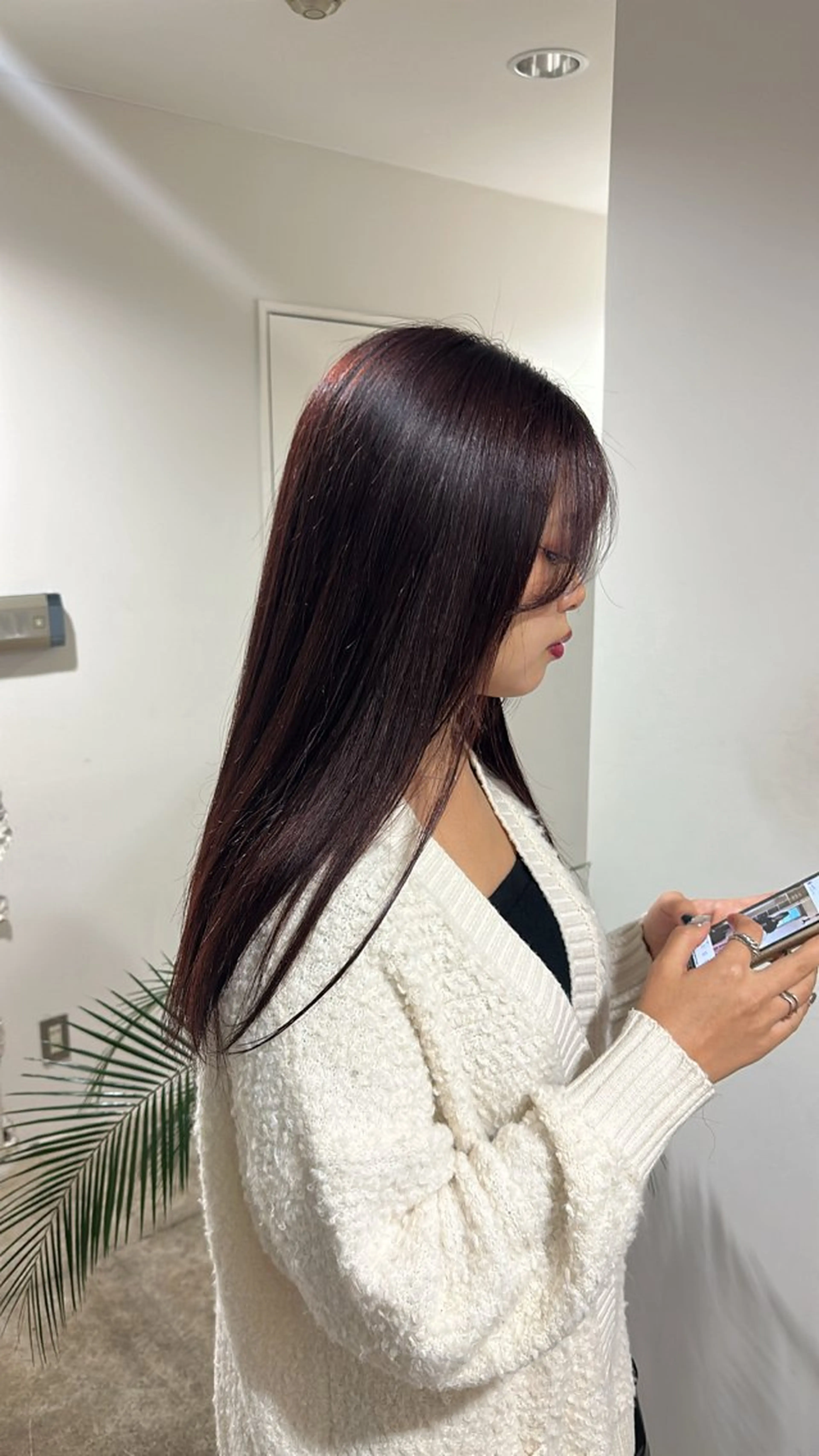 ロング カラー ブリーチ レッドカラー hina／似合わせ color／髪質改善のヘアスタイル